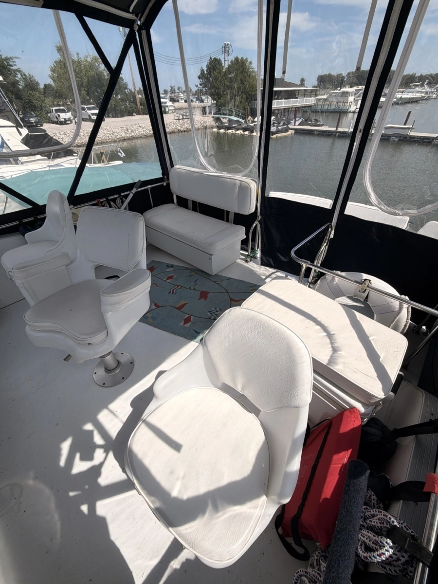 1985 Marinette 39 DC
