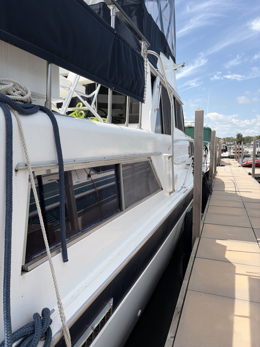 Docked Wages, photo 7