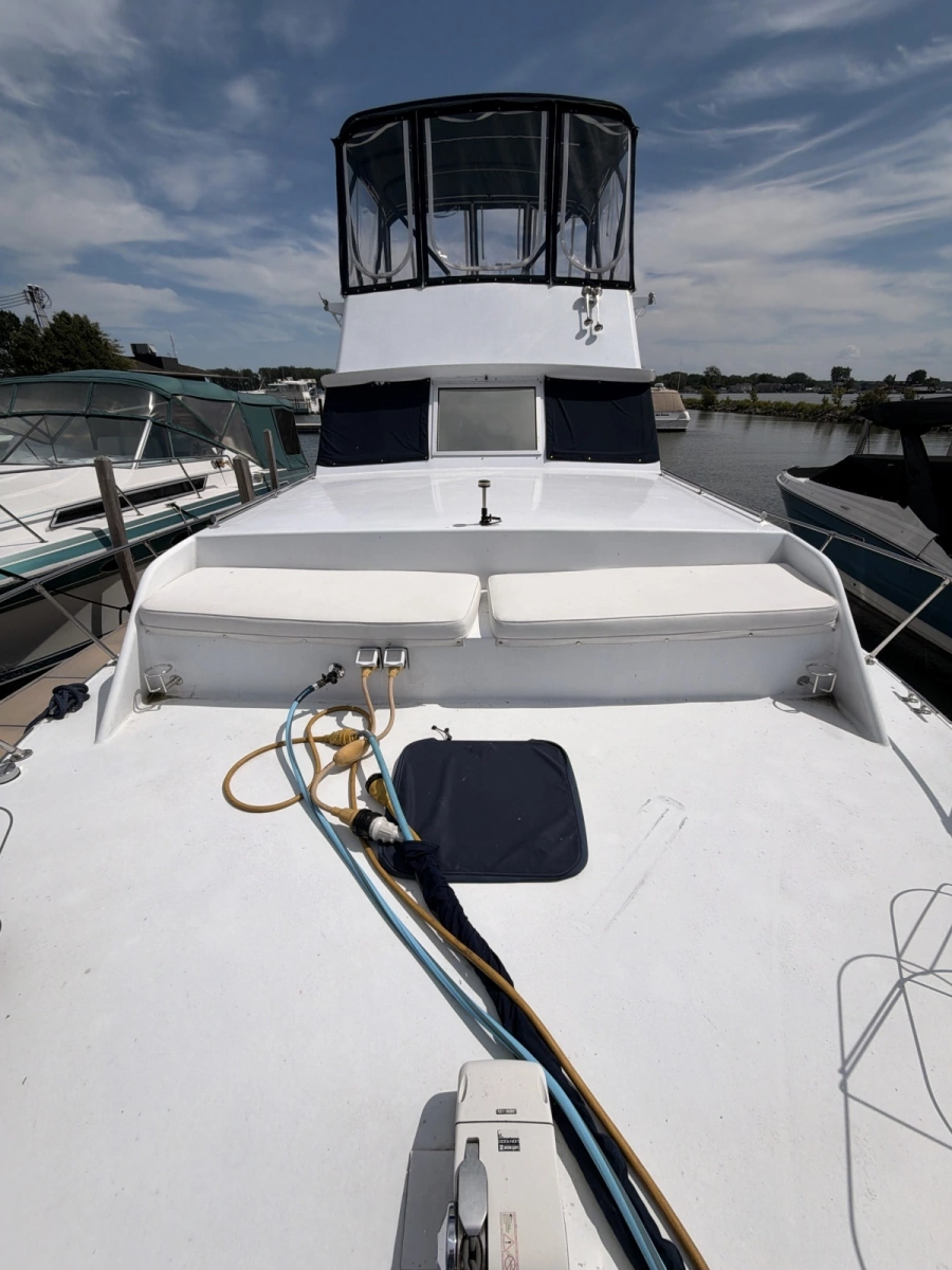 1985 Marinette 39 DC