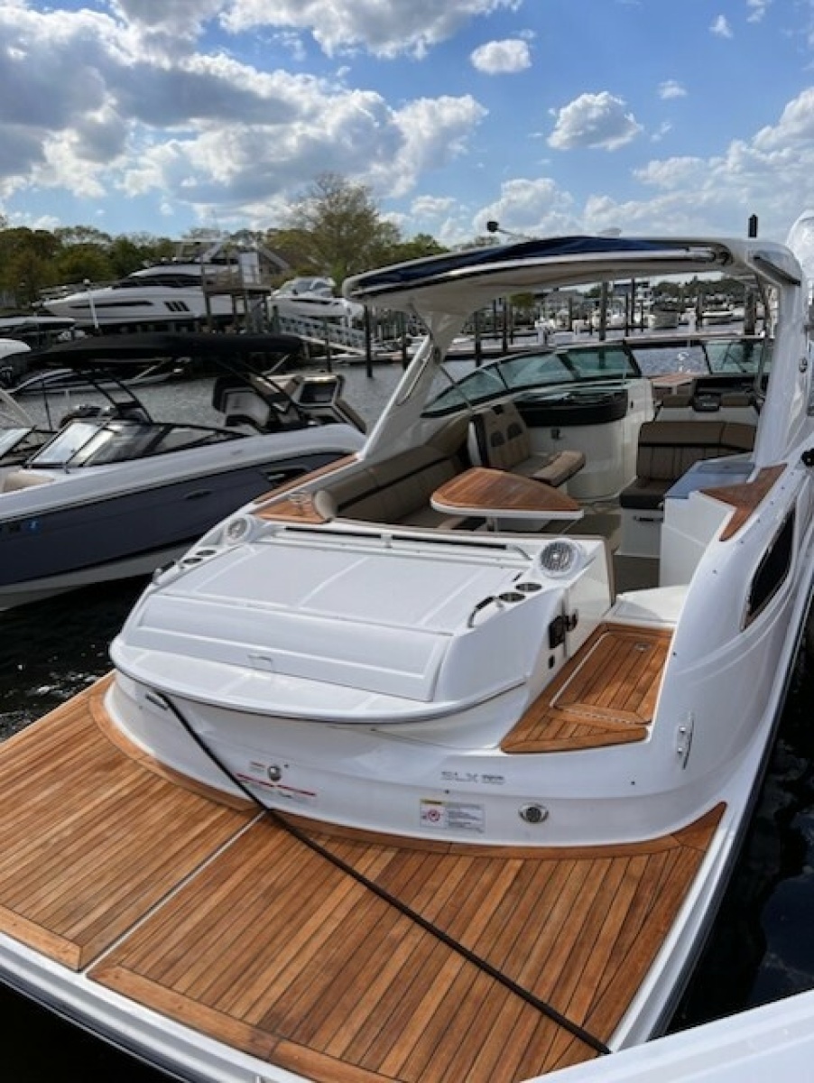 2018 Sea Ray SLX 350