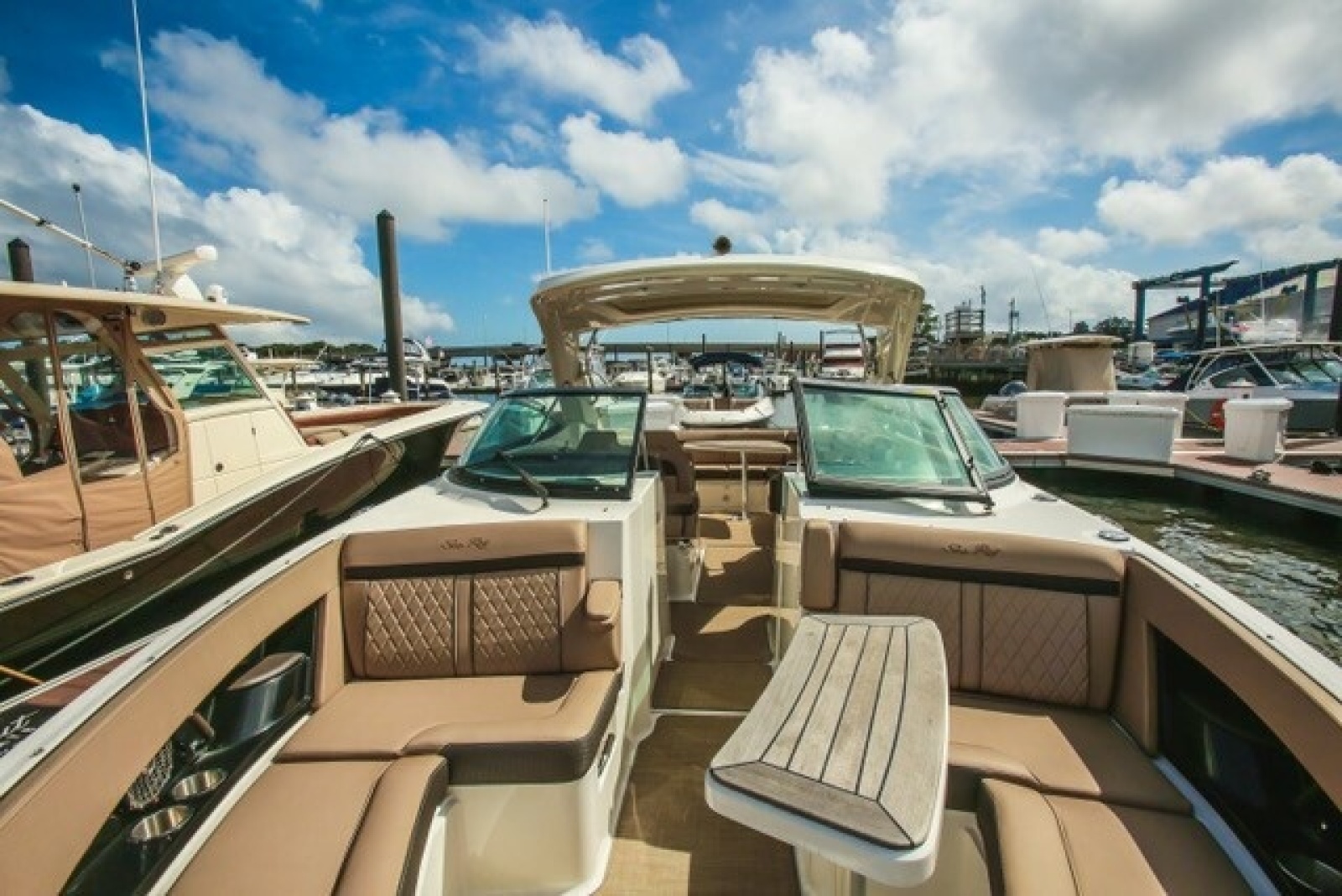 2018 Sea Ray SLX 350