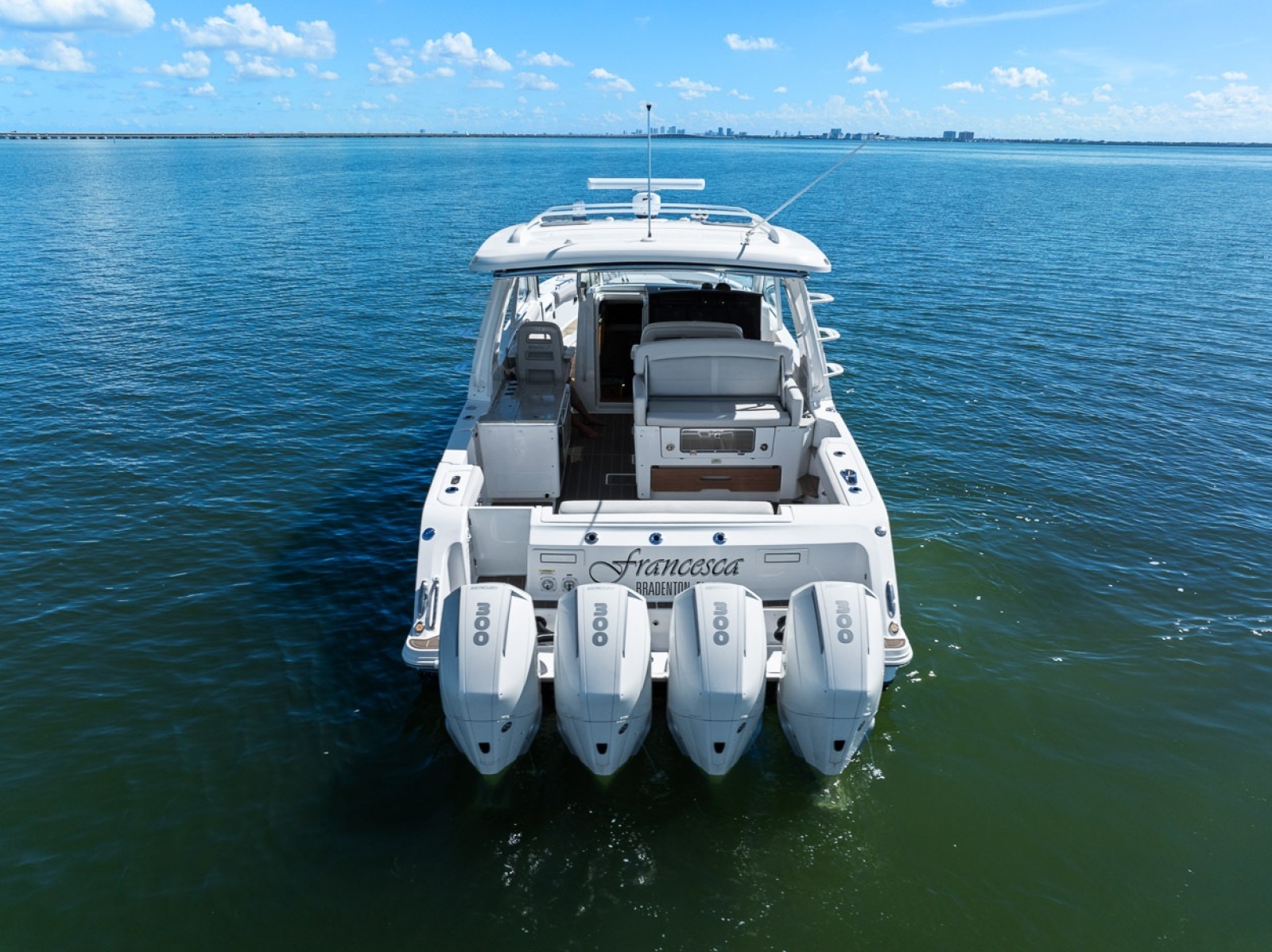 2020 Boston Whaler 380 Realm