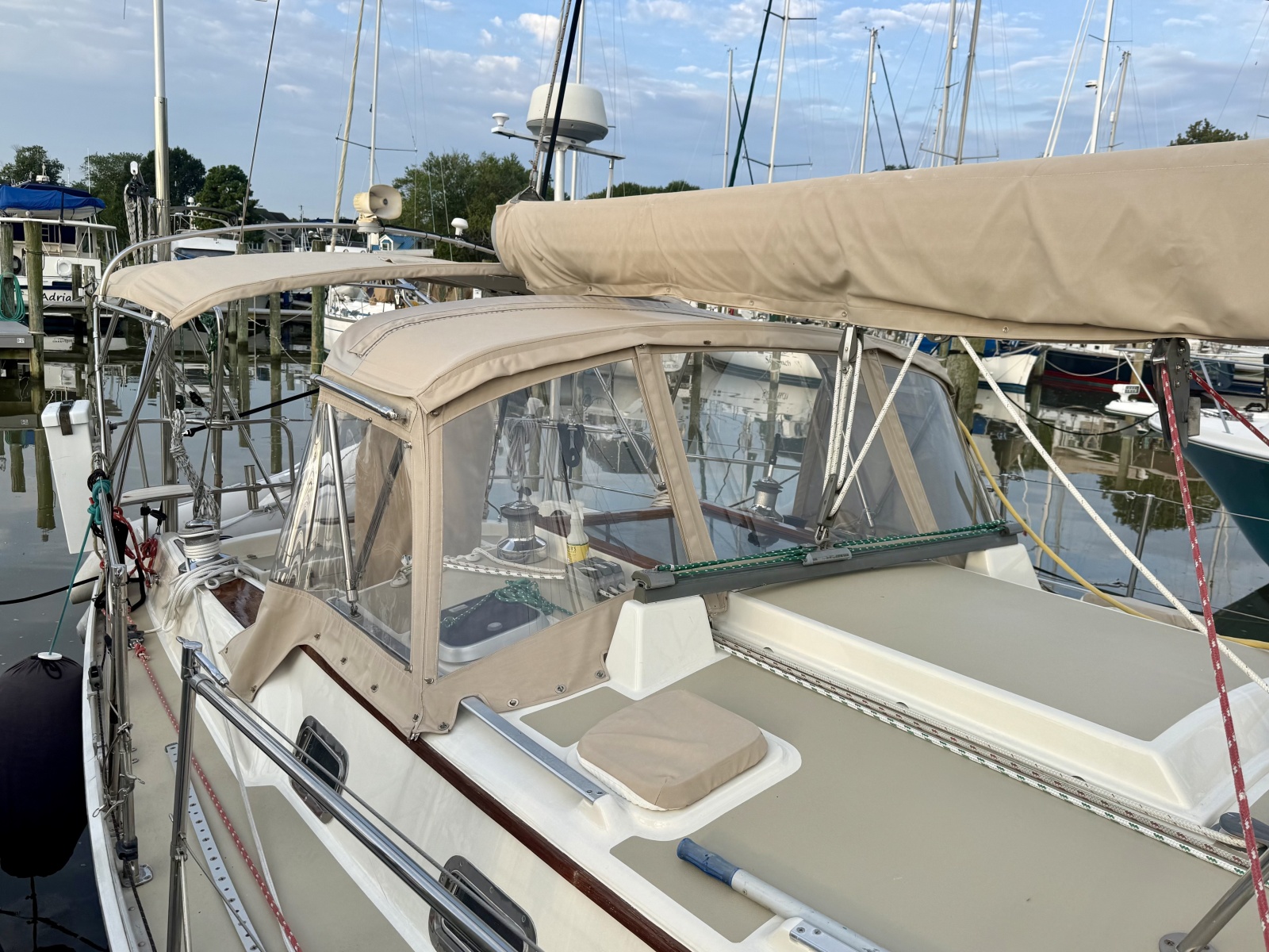 2001 Caliber 40 LRC