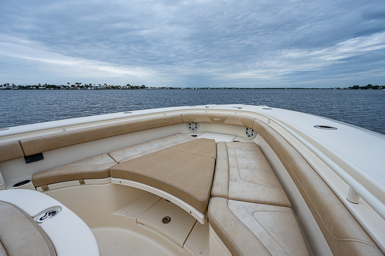2018 Scout 355 LXF