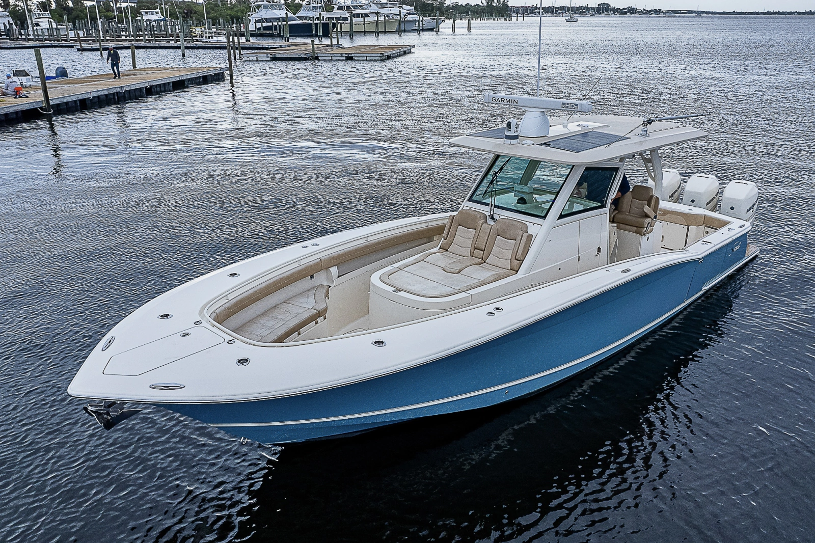 2018 Scout 355 LXF