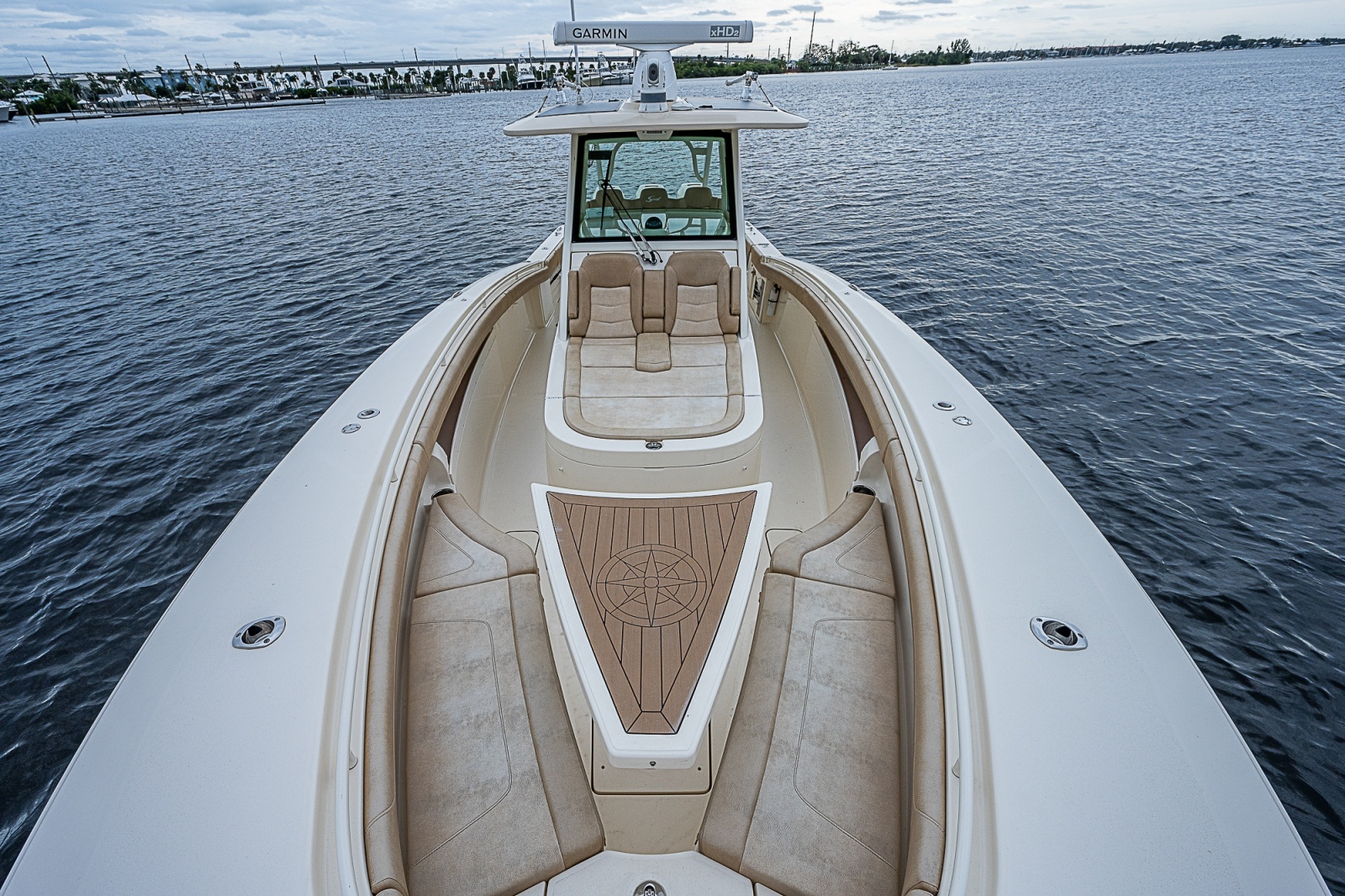 2018 Scout 355 LXF