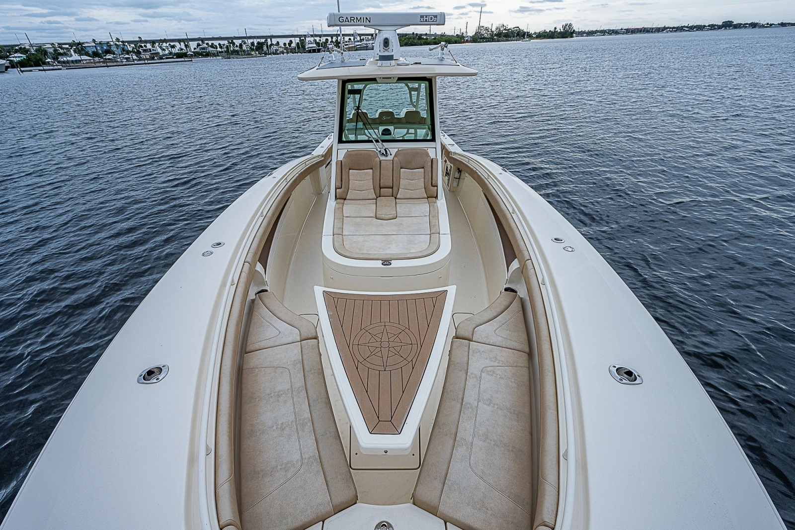 2018 Scout 355 LXF