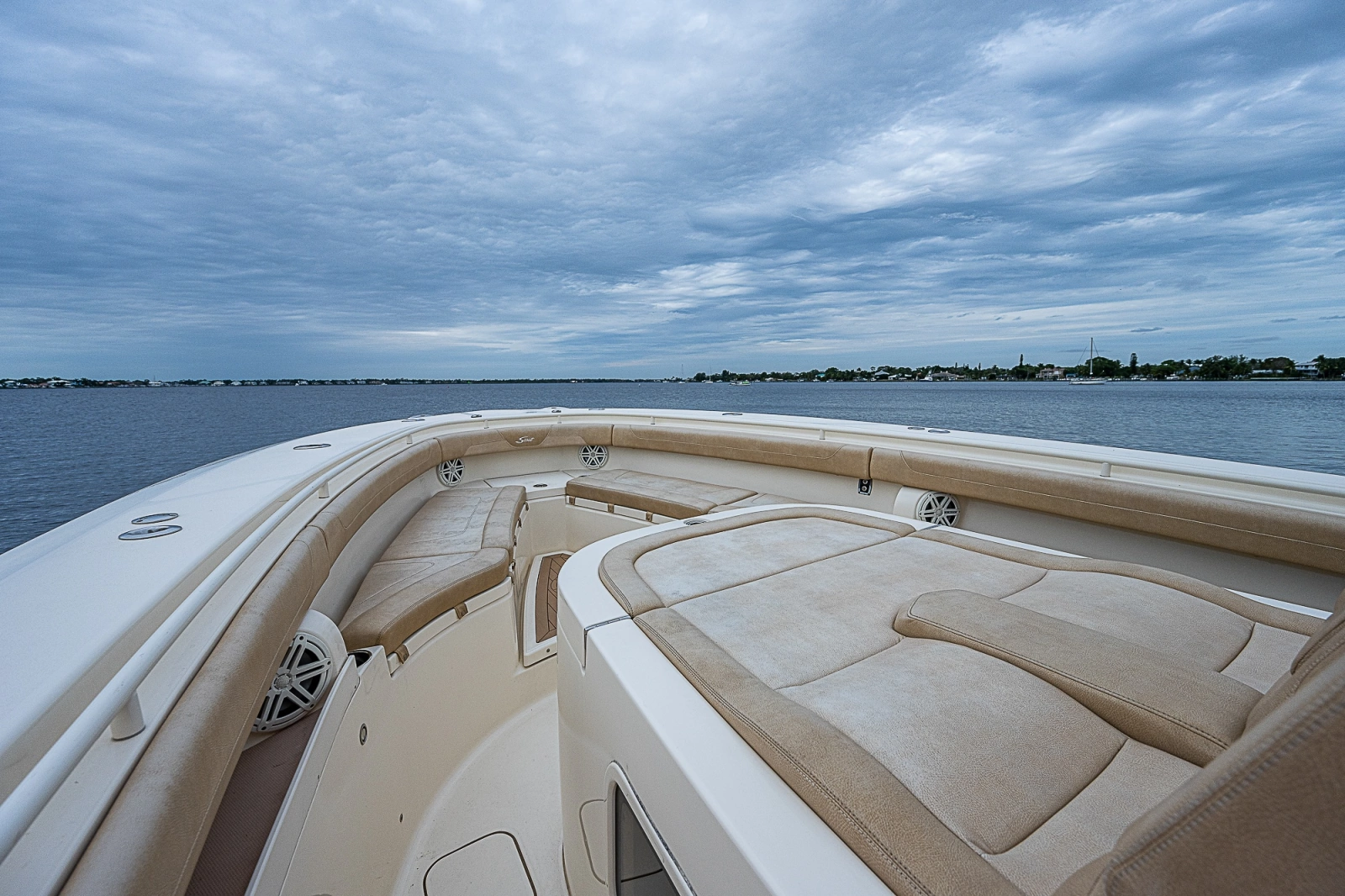 2018 Scout 355 LXF