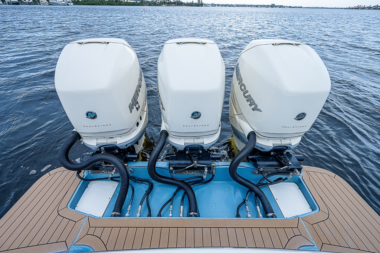 2018 Scout 355 LXF