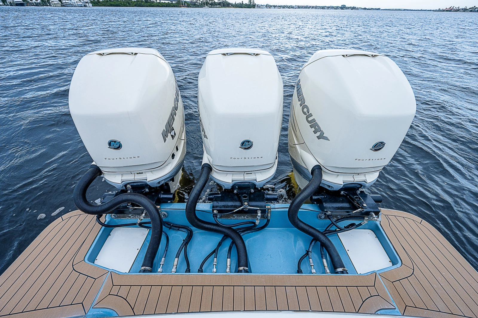 2018 Scout 355 LXF