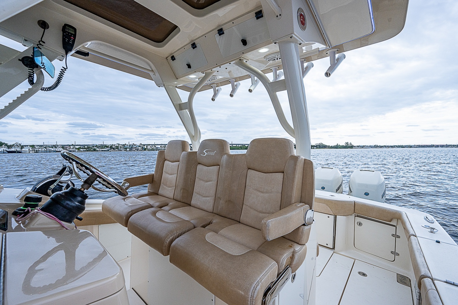 2018 Scout 355 LXF