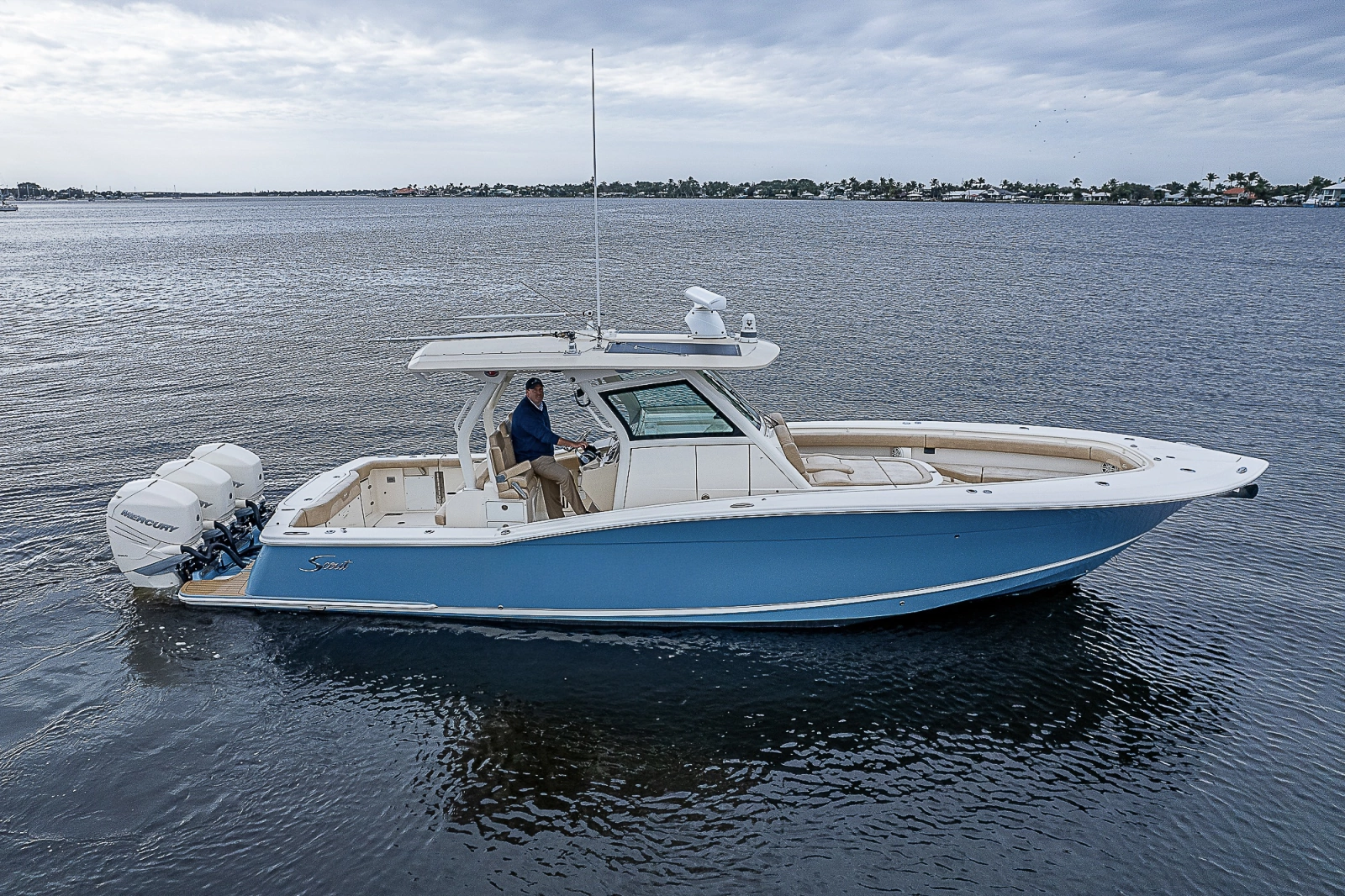 2018 Scout 355 LXF