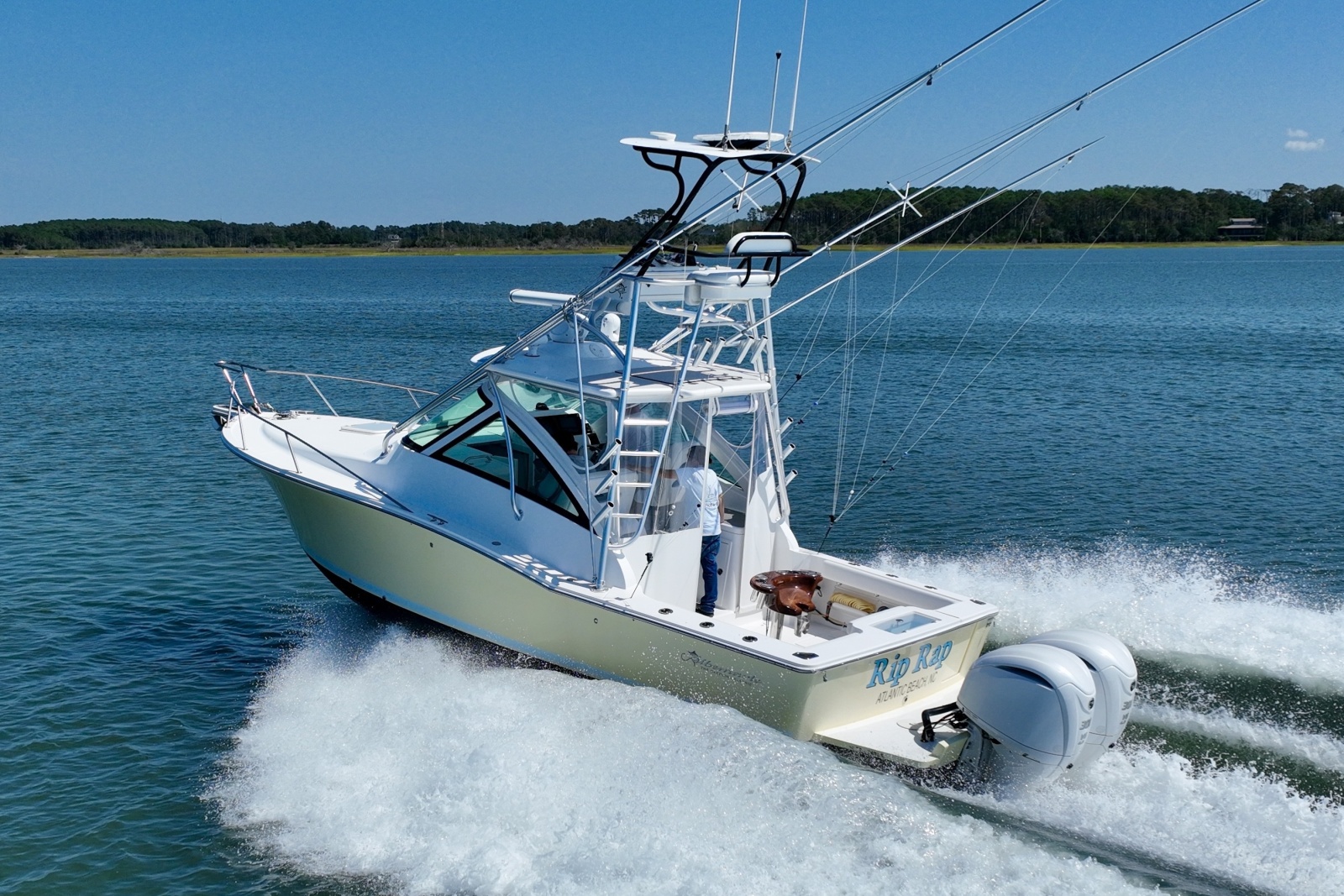 2018 Albemarle 29 Express