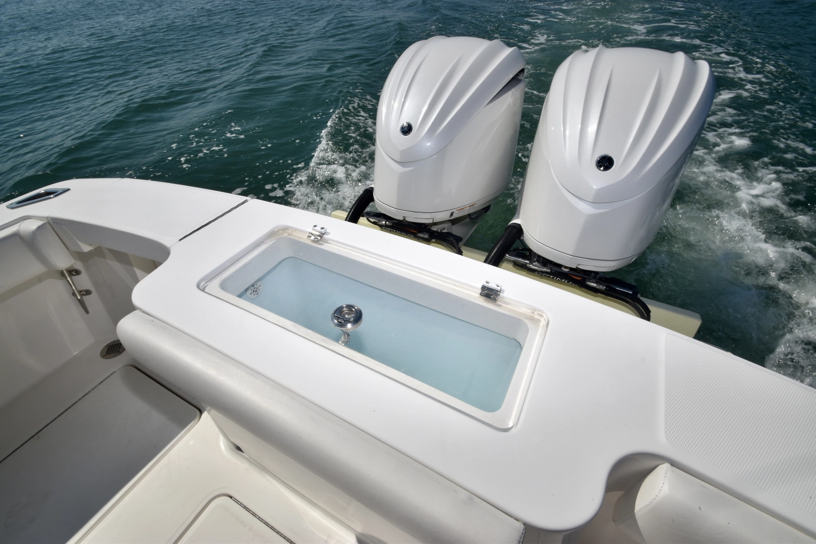 2018 Albemarle 29 Express