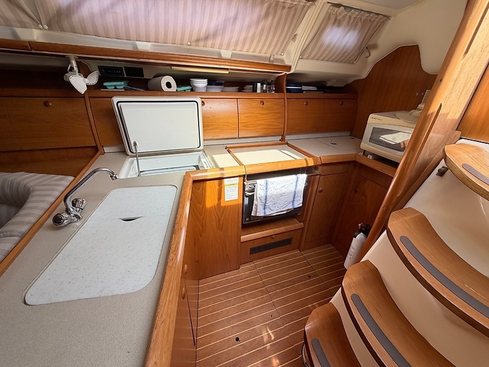 2000 Jeanneau Sun Odyssey 40.3