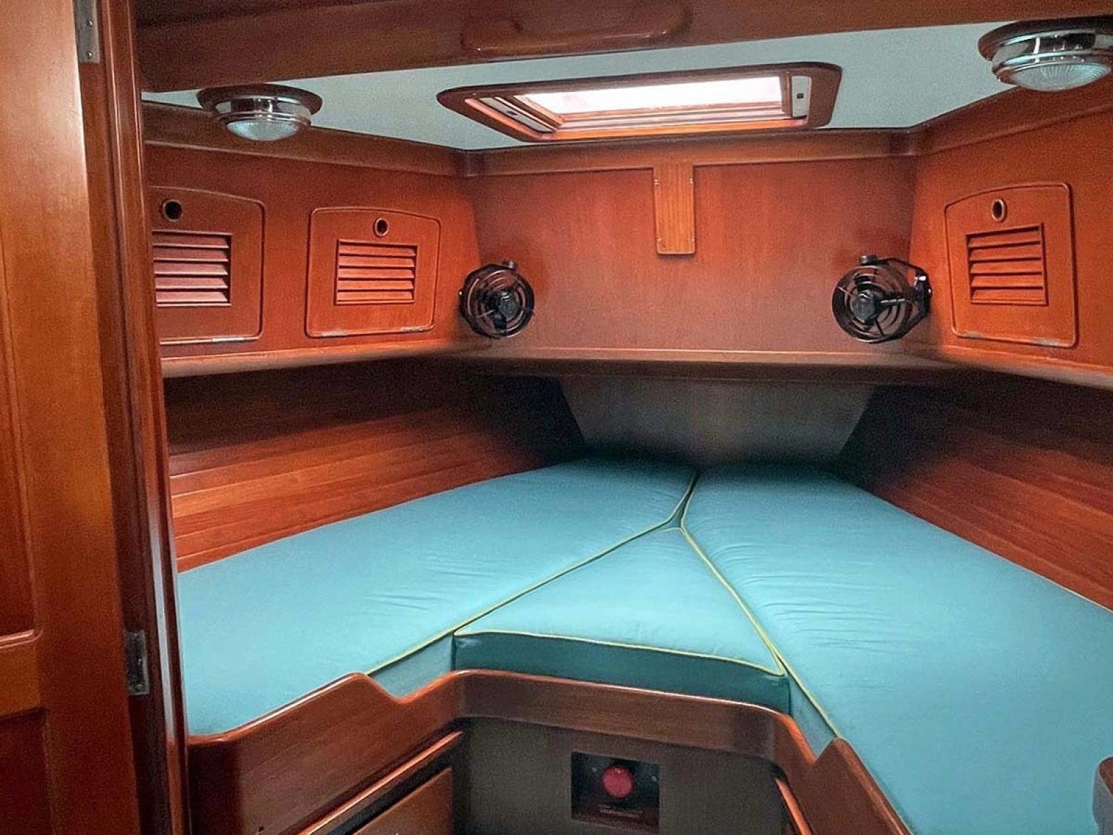 Fwd Stateroom
