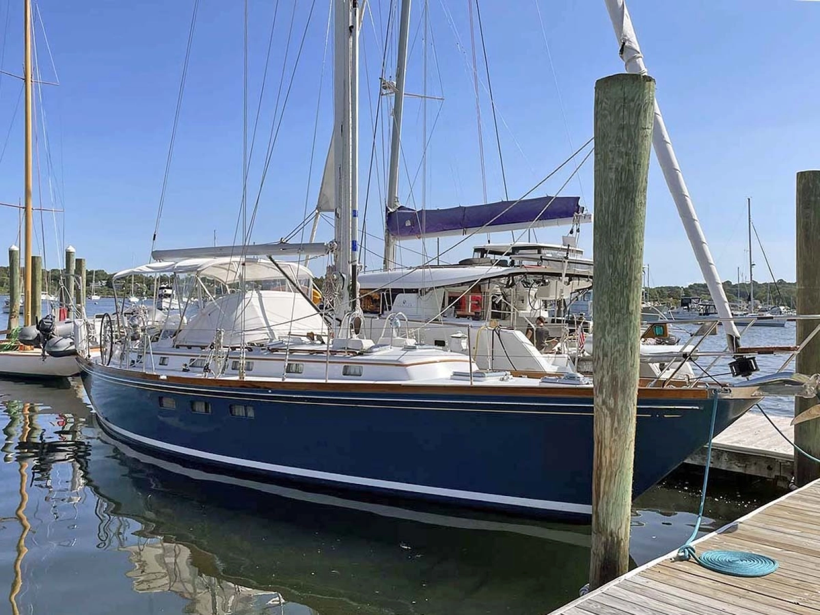 Stbd Bow at Dock