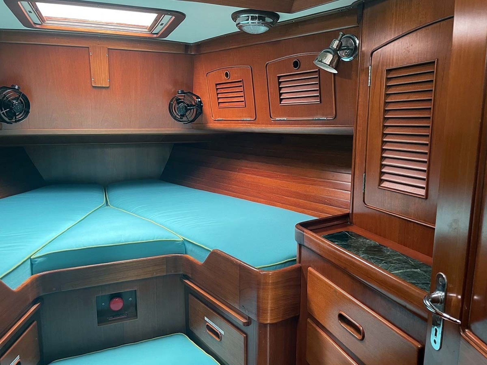 Fwd Stateroom Storage