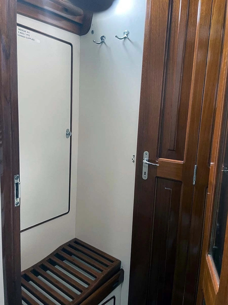 Aft Shower