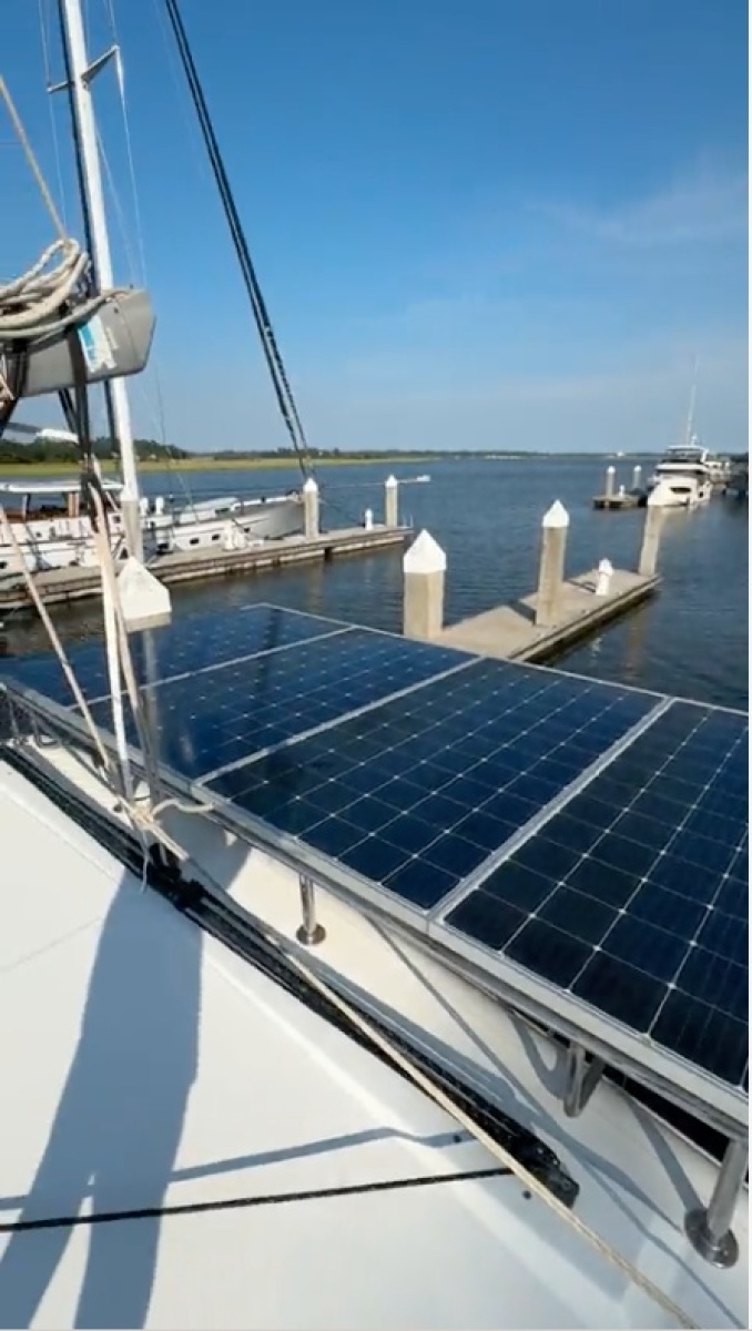 2014 Lagoon 421