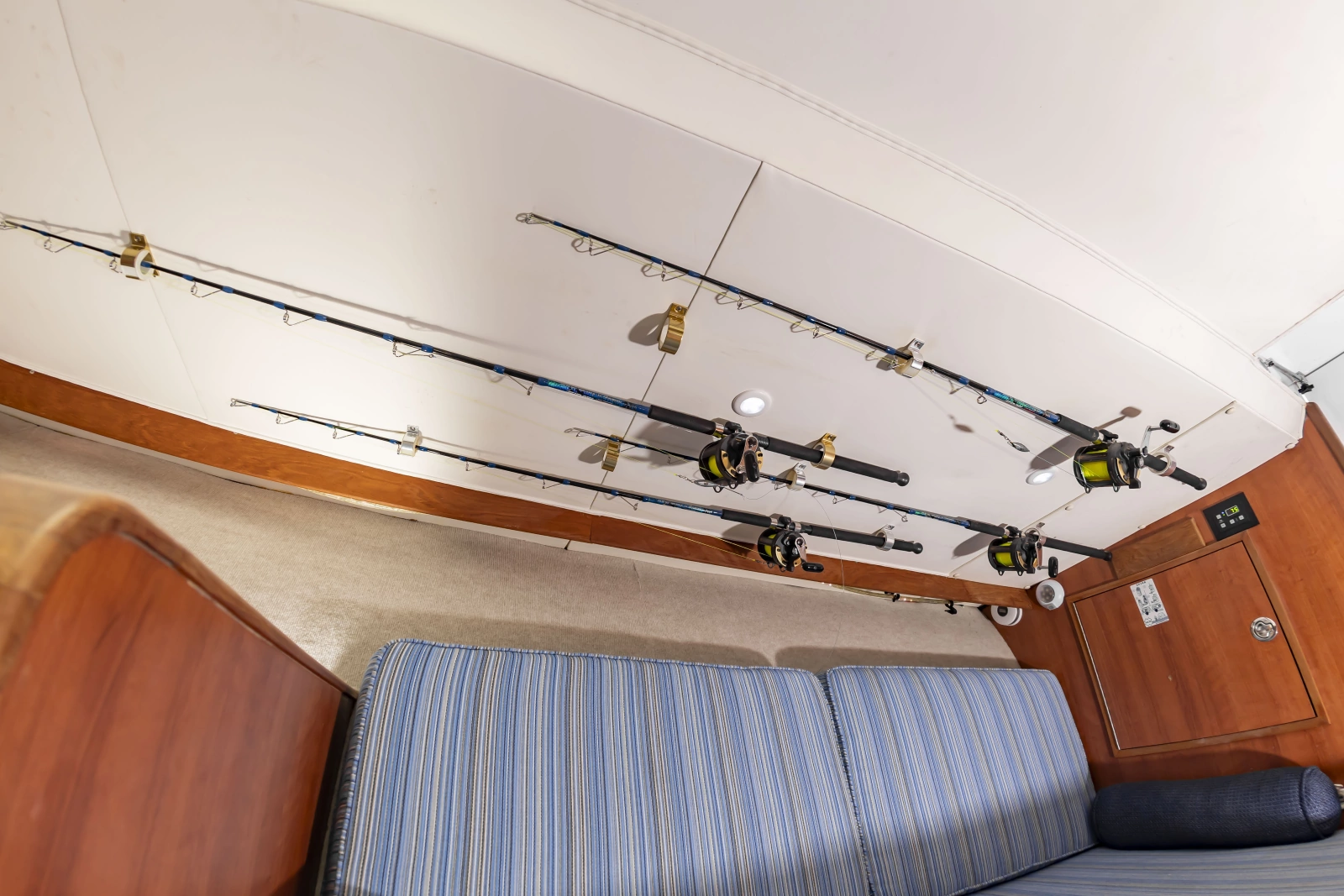 36Custom2006_043