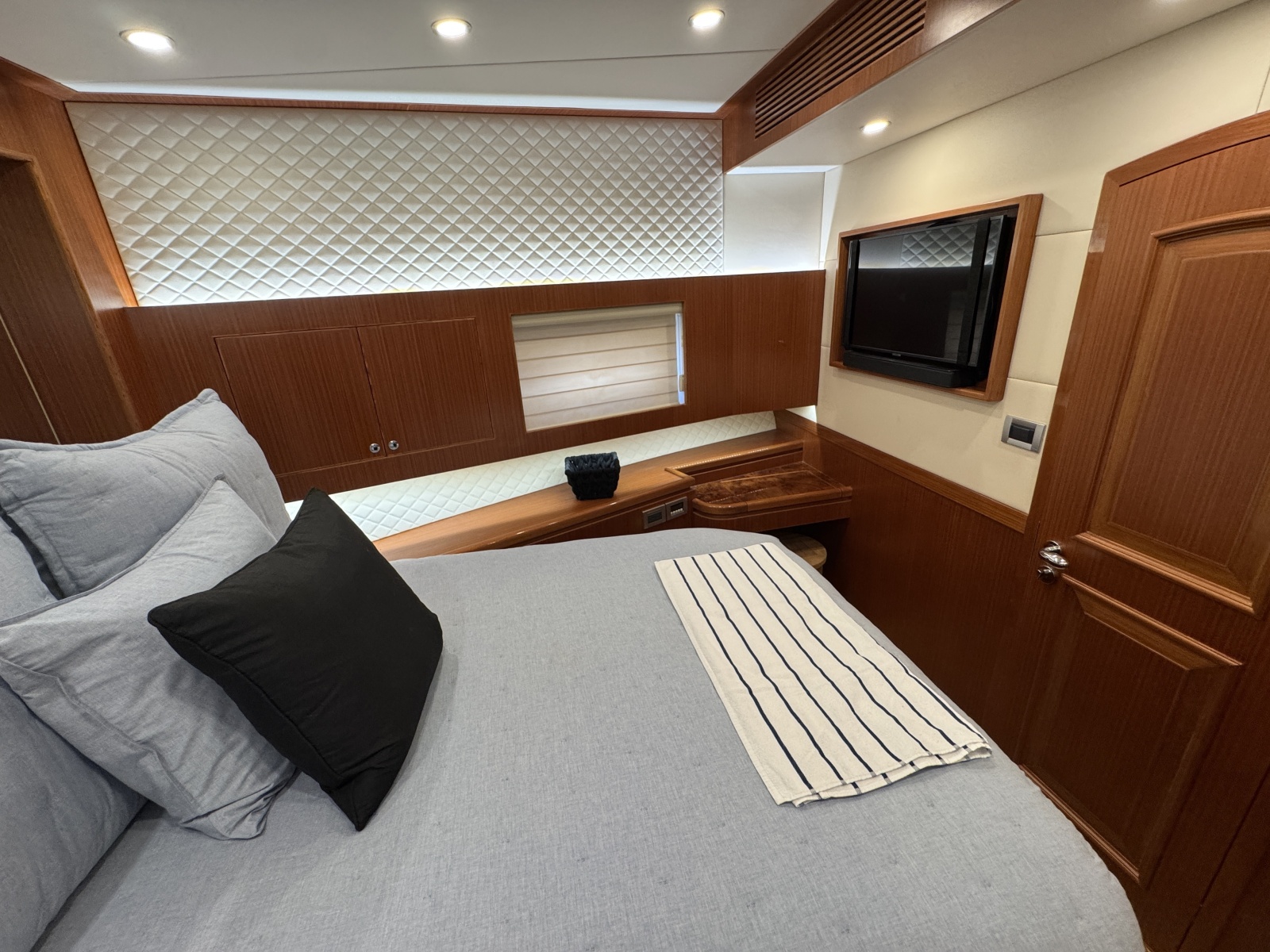 2023 Apollonian Yachts Apollonian Yachts 52 Pilothouse