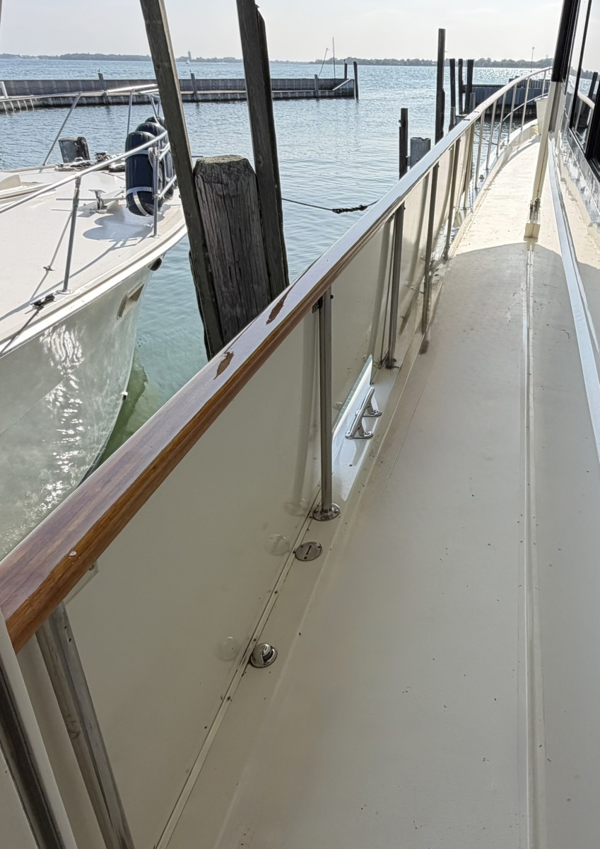 1986 Hatteras CPMY