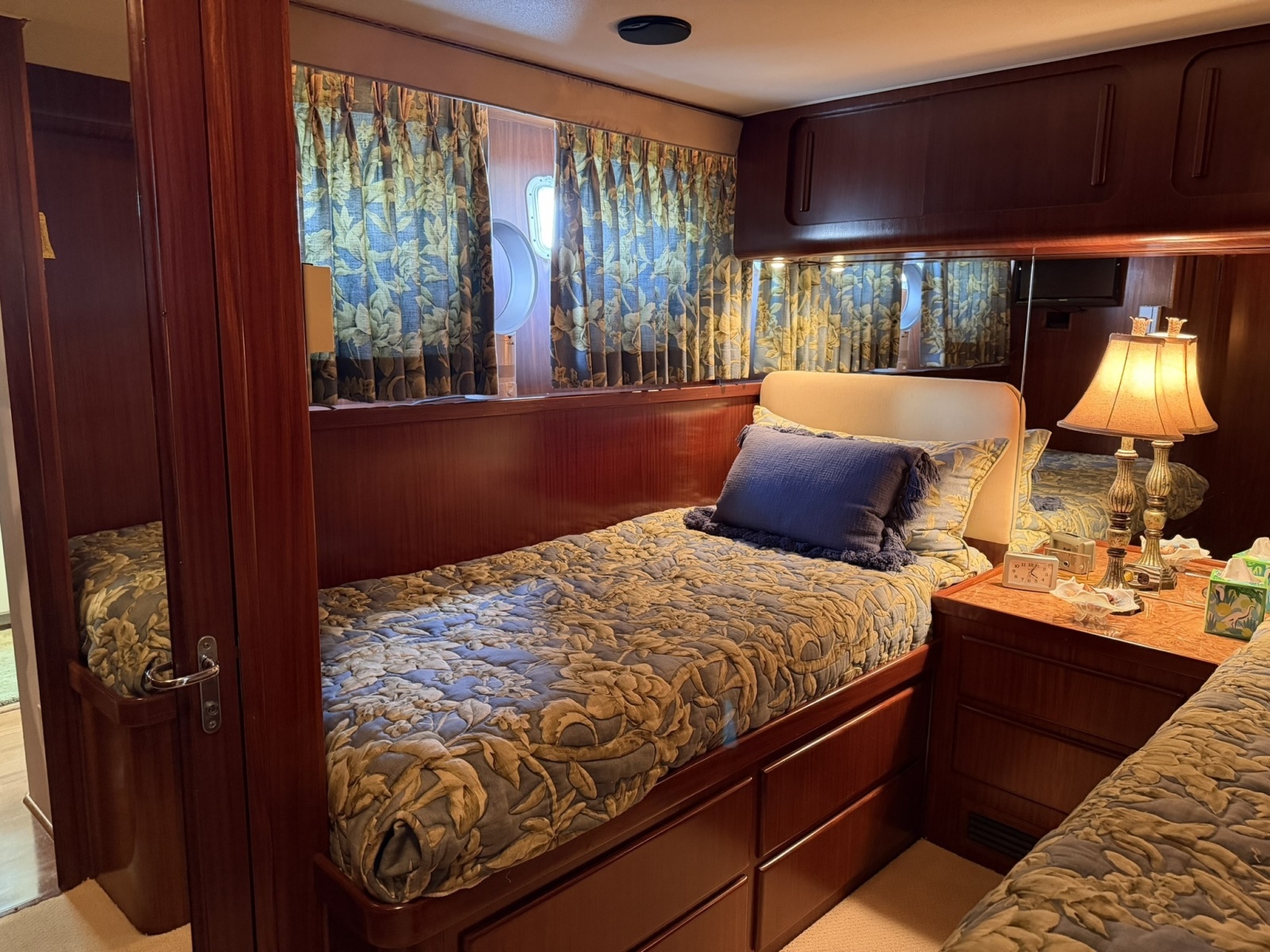 1986 Hatteras CPMY