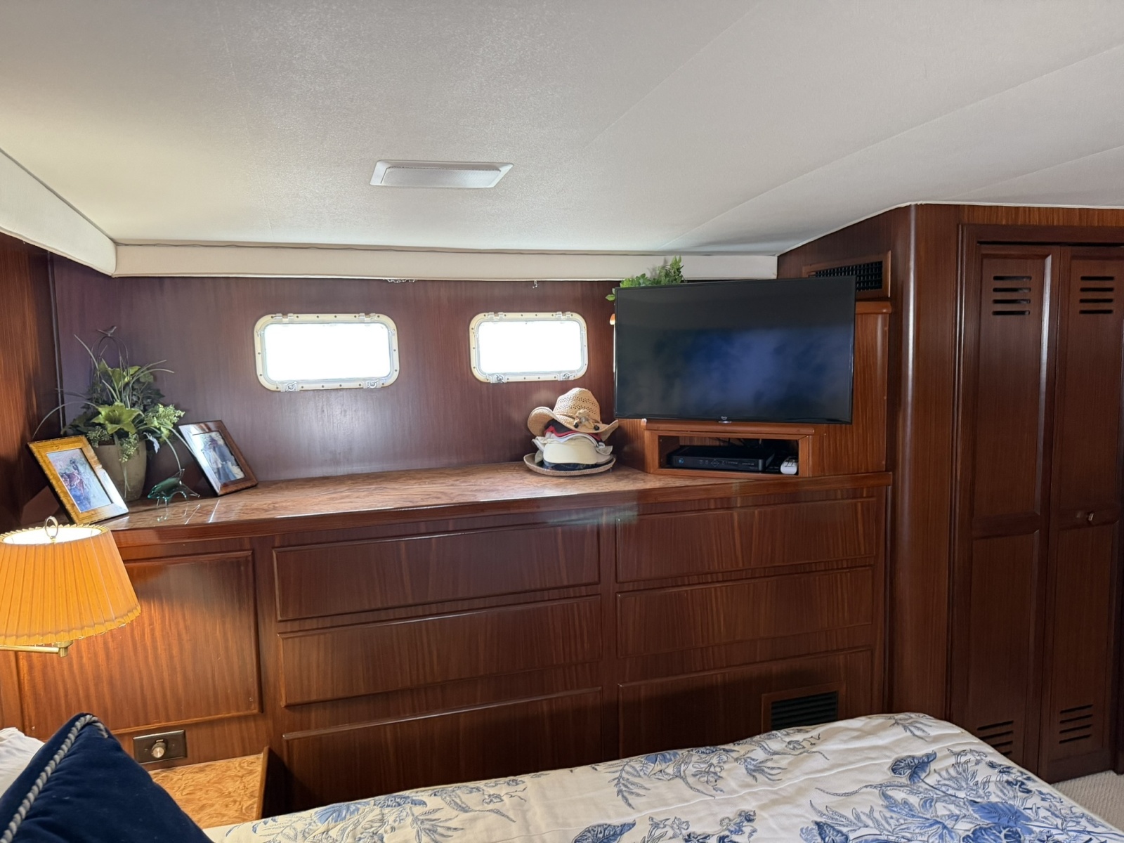 1986 Hatteras CPMY