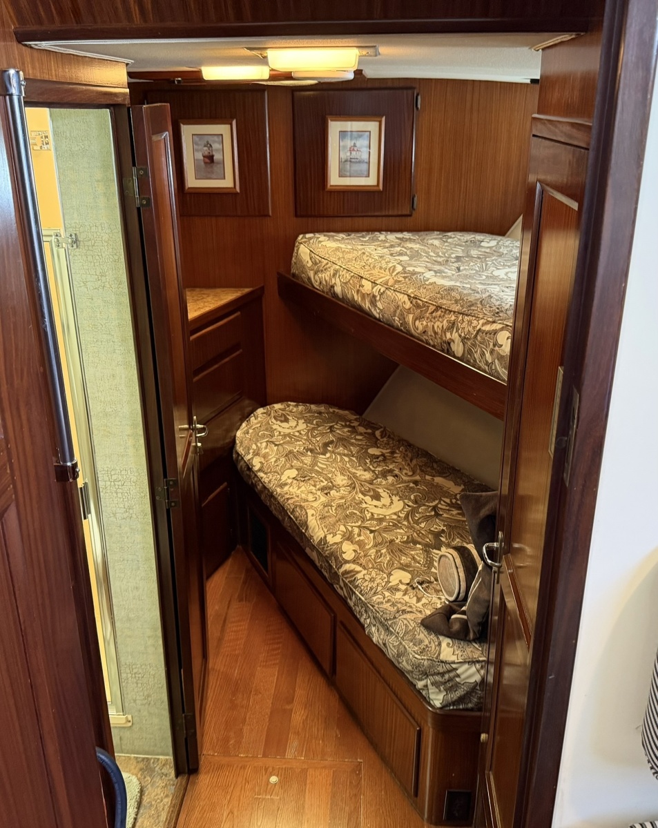 1986 Hatteras CPMY