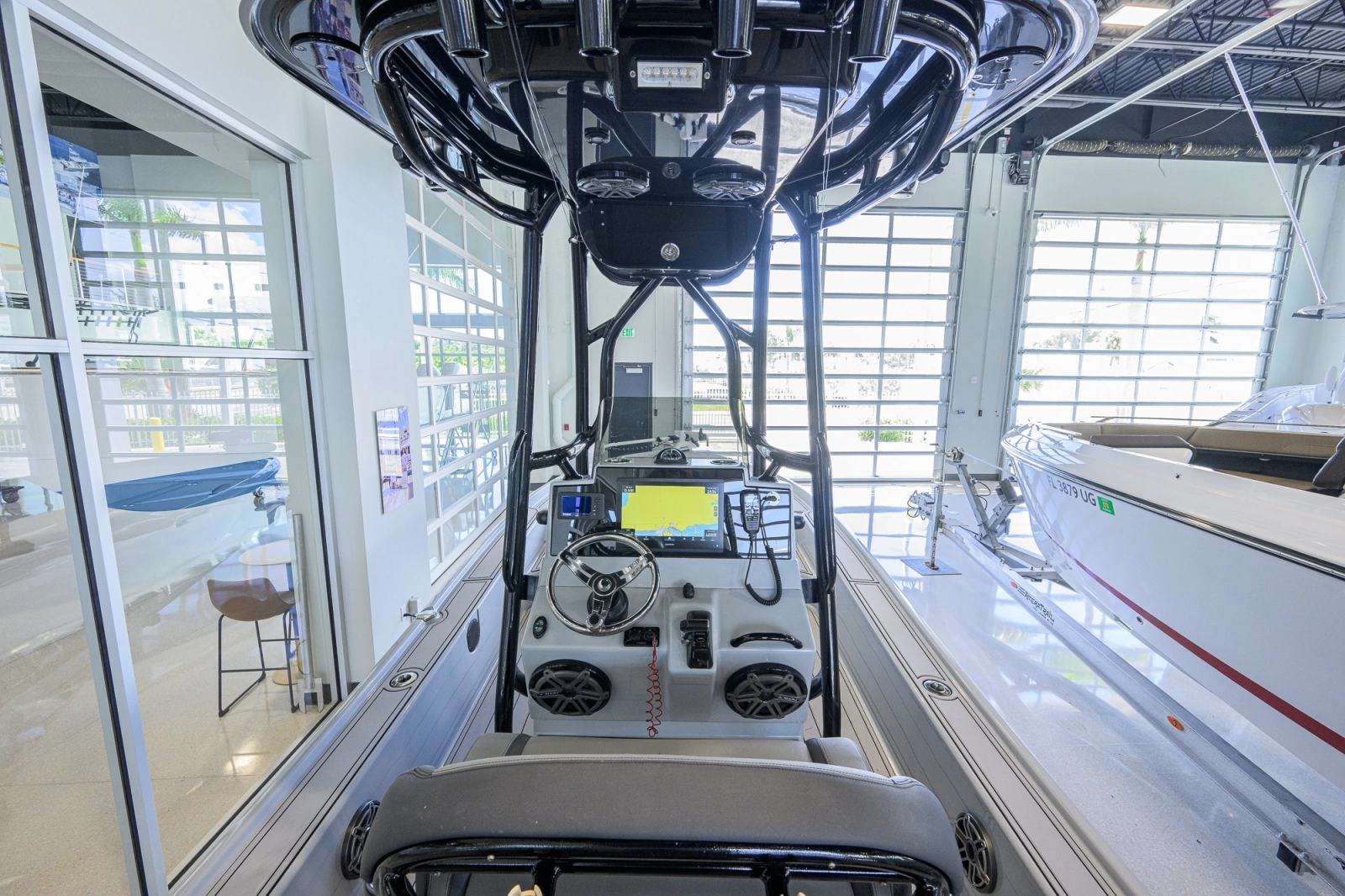2017 Yellowfin 24 Bay CE