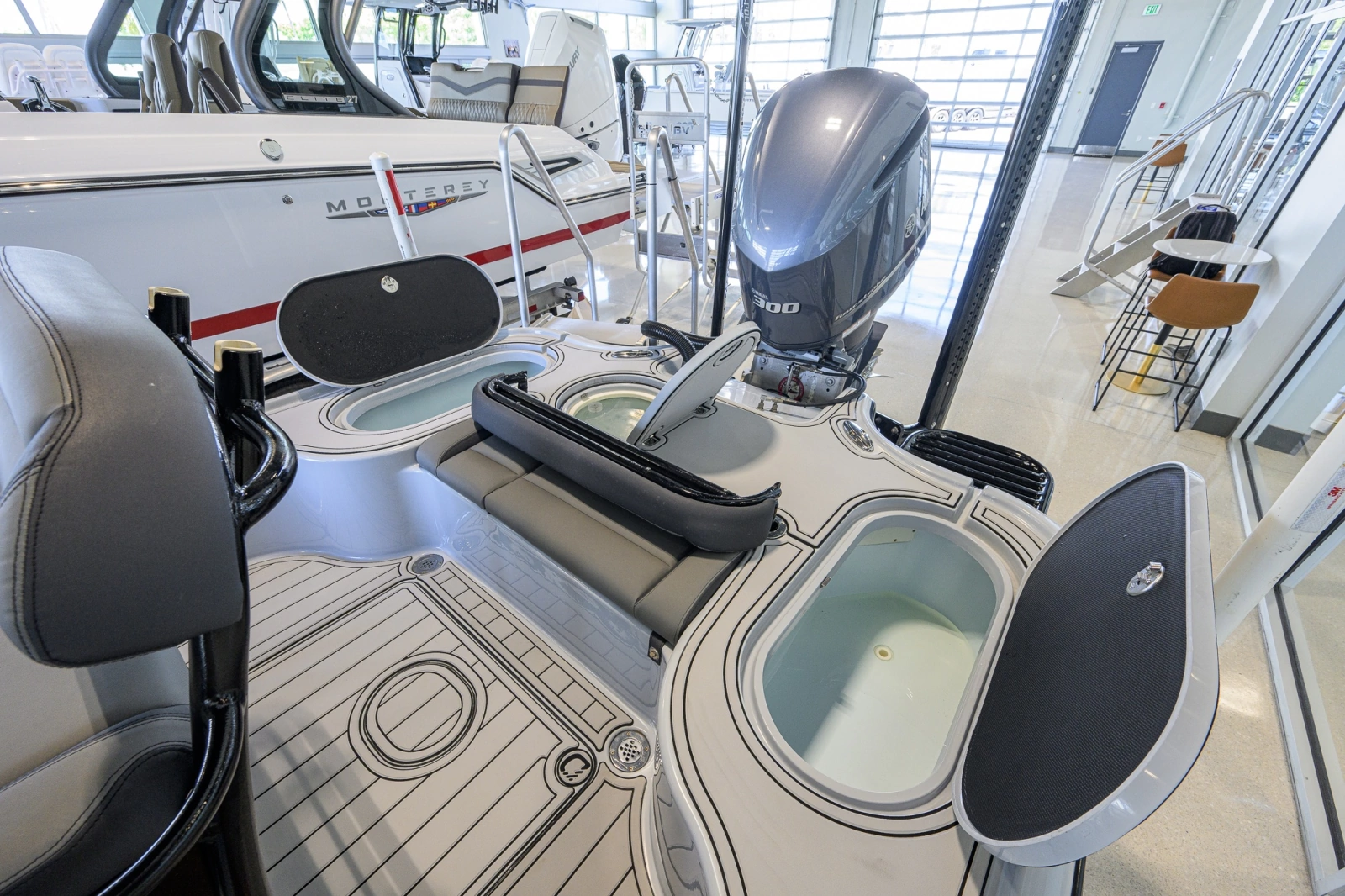 2017 Yellowfin 24 Bay CE