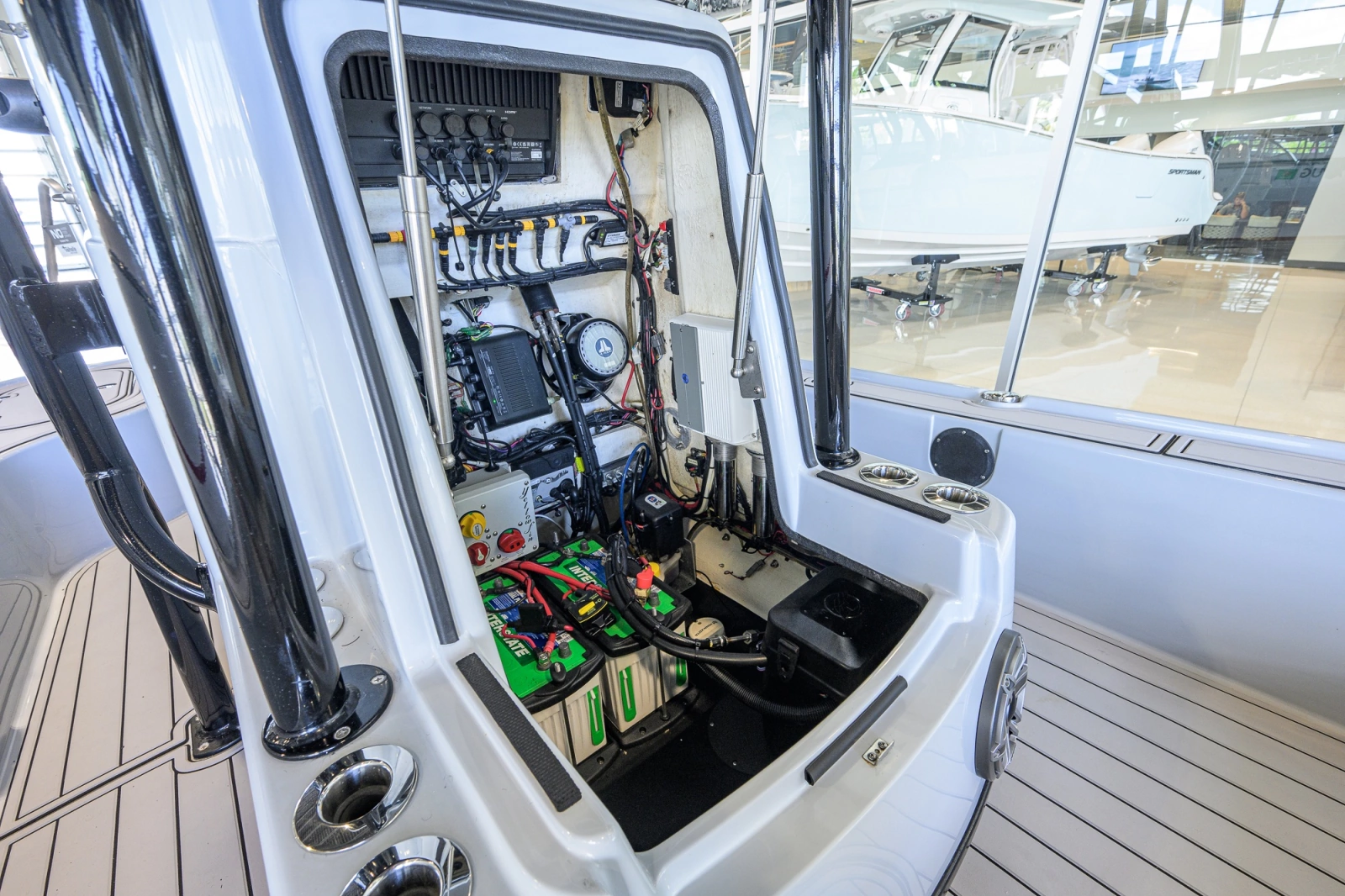 2017 Yellowfin 24 Bay CE