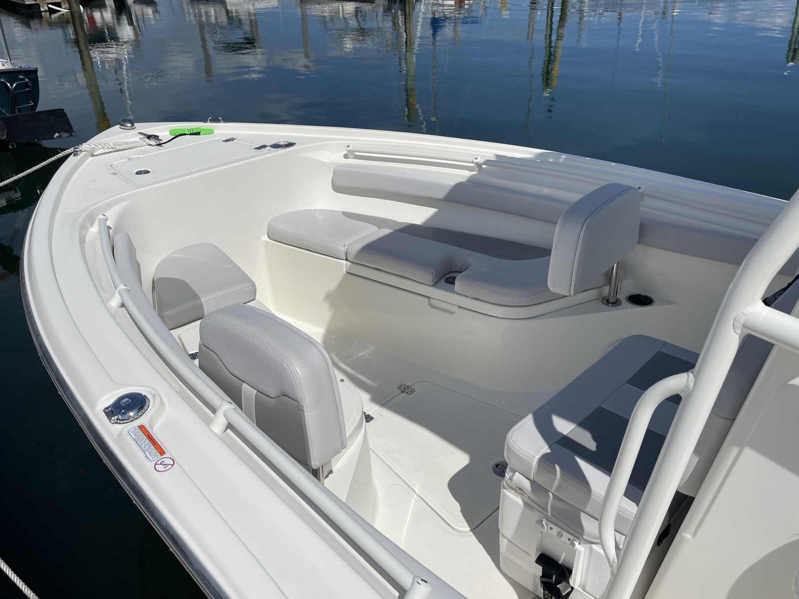 2023 Mako 214 CC