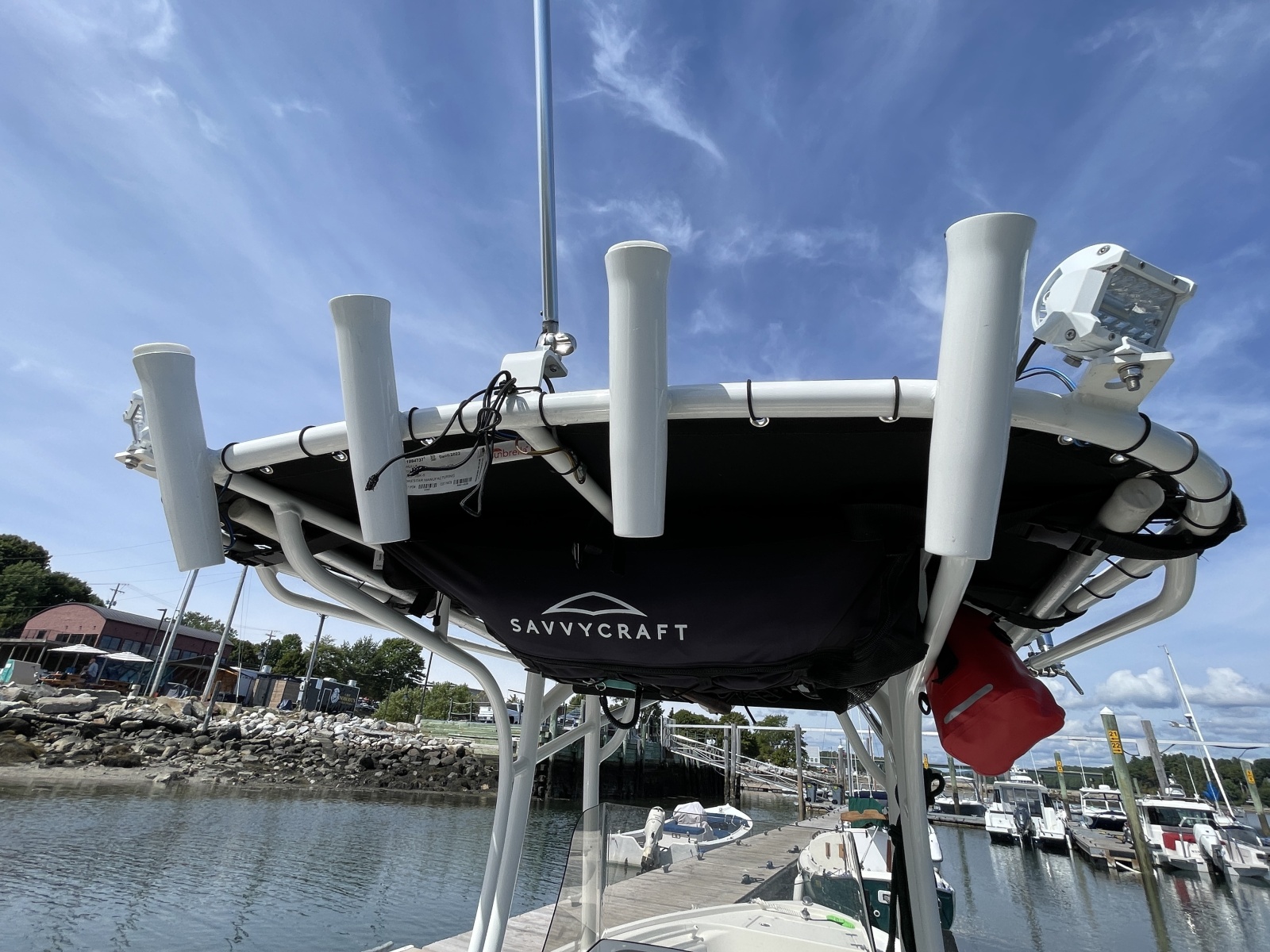 2023 Mako 214 CC