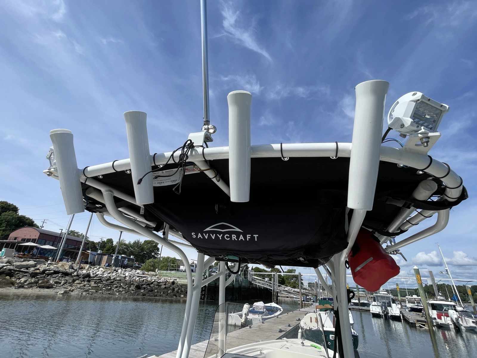 2023 Mako 214 CC