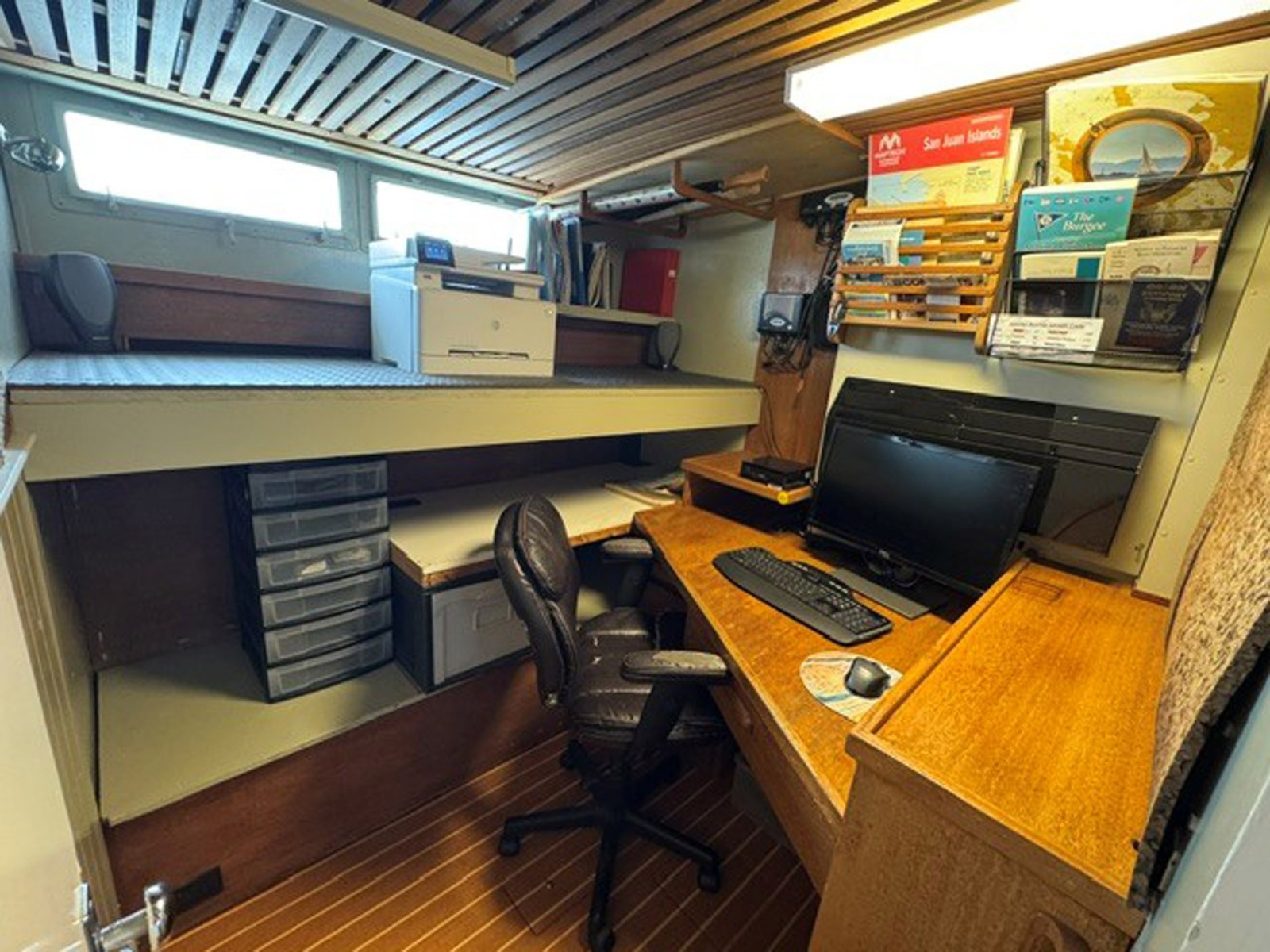 1968 Chris-Craft 47 Commander