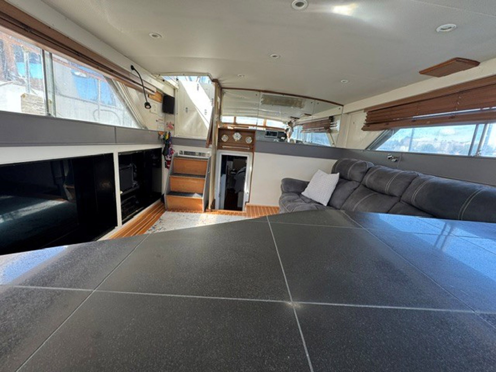 1968 Chris-Craft 47 Commander
