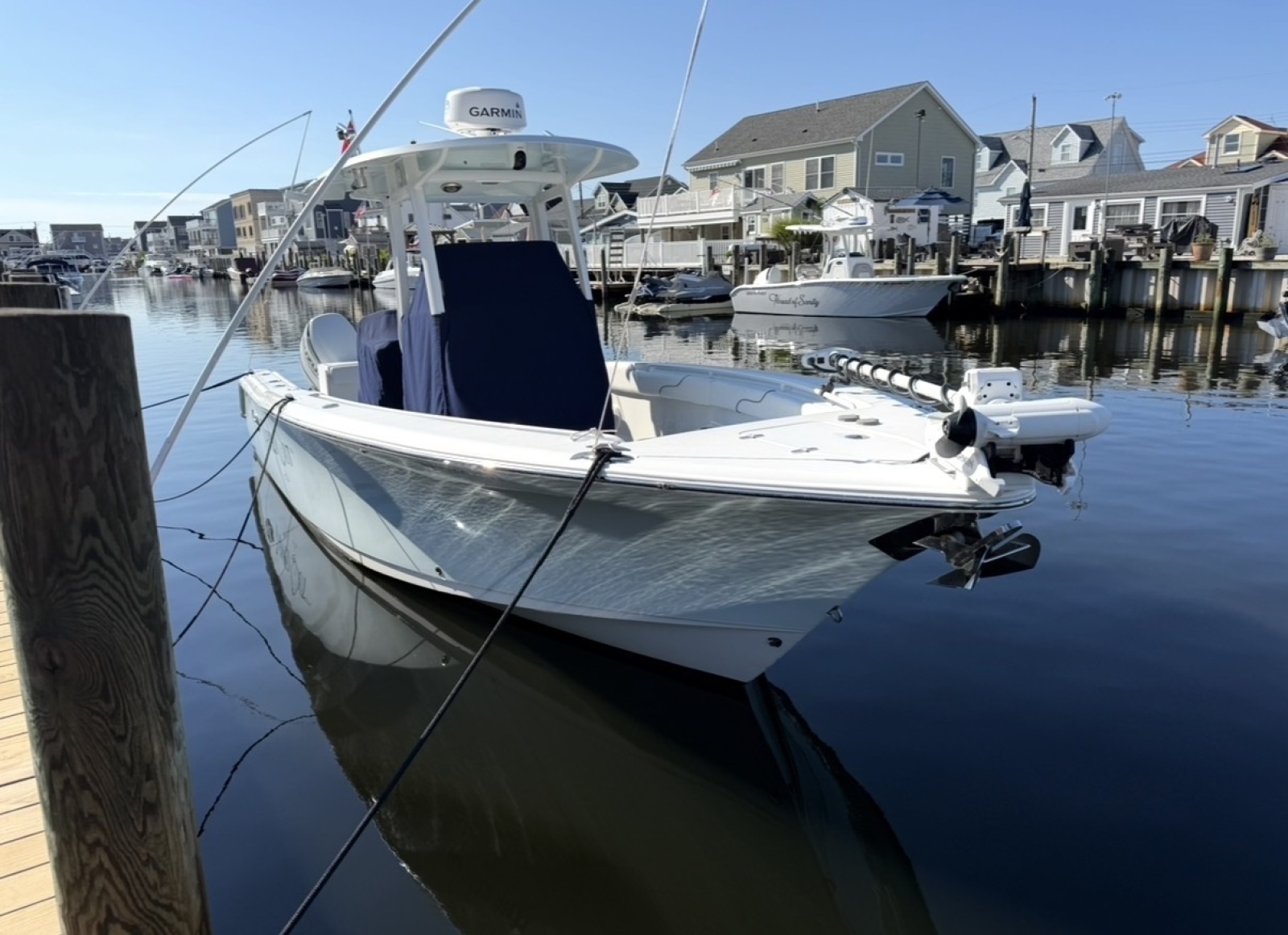 2016 Sea Hunt Gamefish 27FS