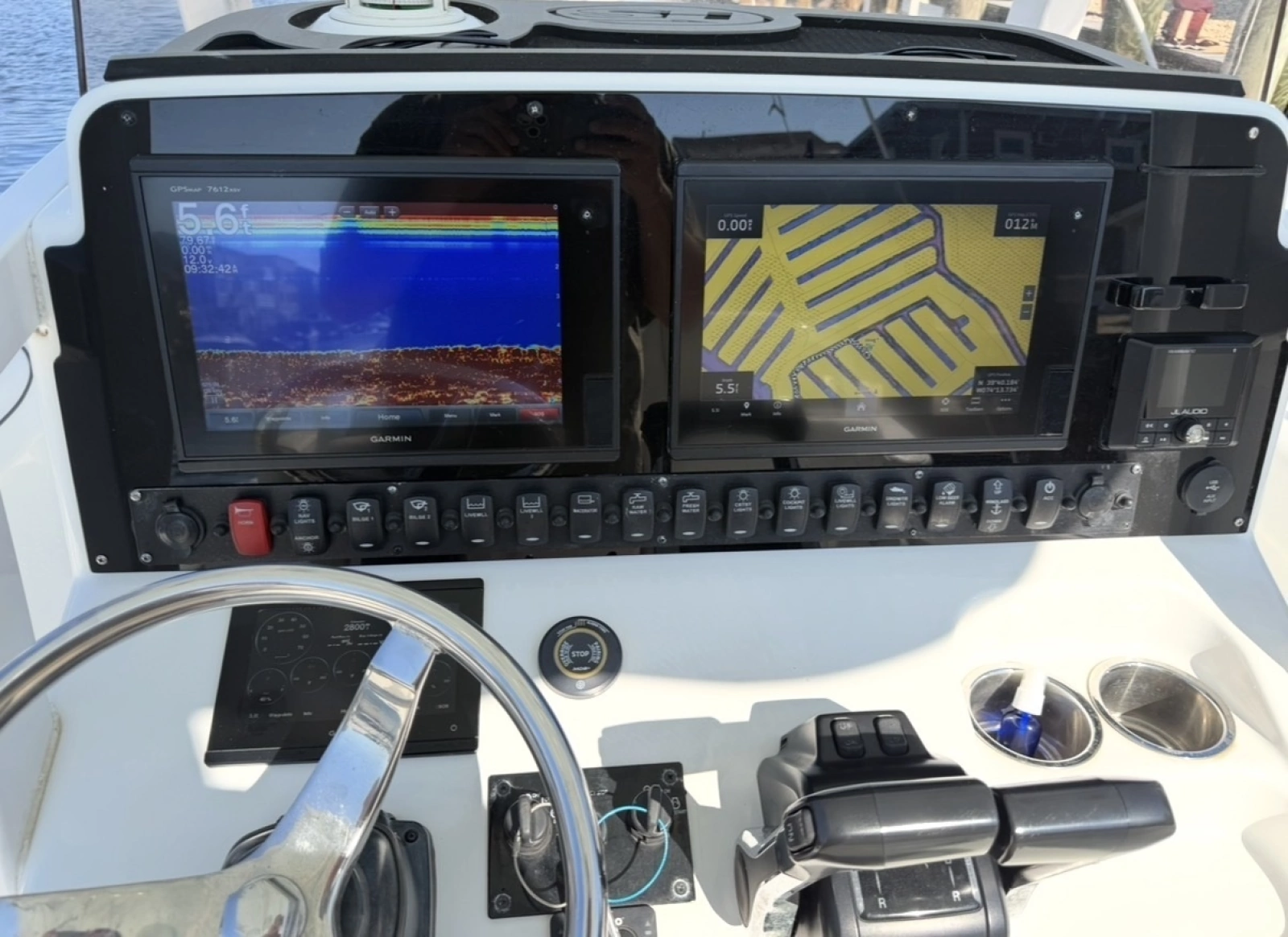 2016 Sea Hunt Gamefish 27FS