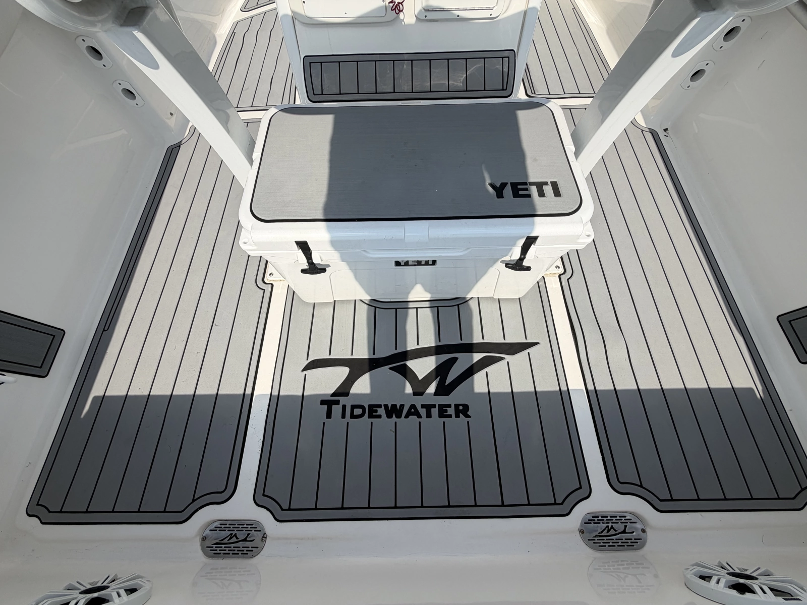 2018 Tidewater 232 LXF
