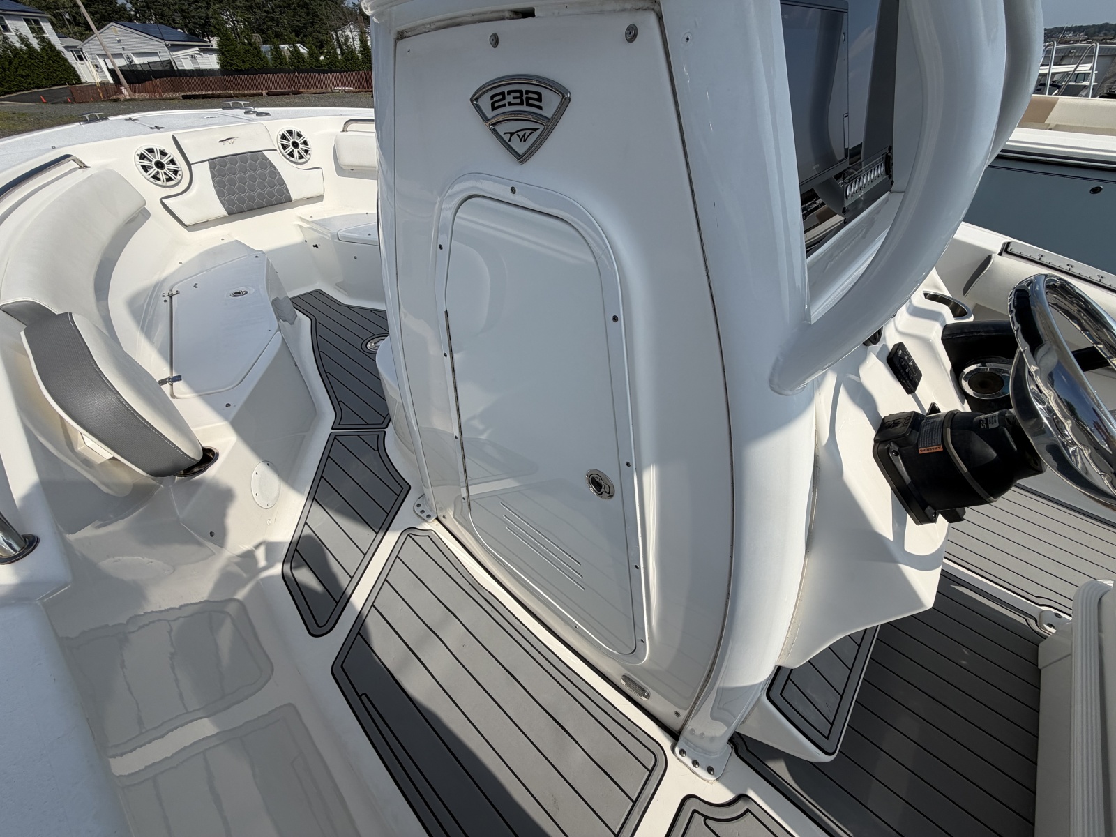 2018 Tidewater 232 LXF