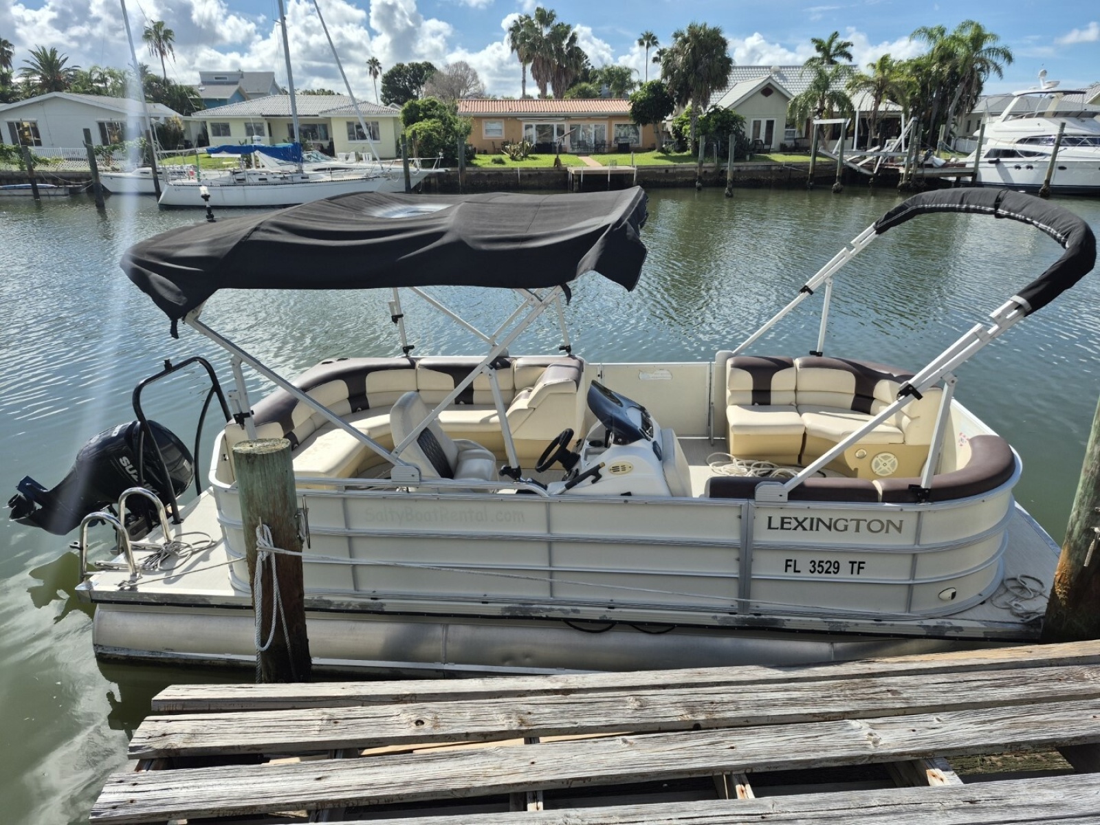 2022 Lexington 320 Pontoon