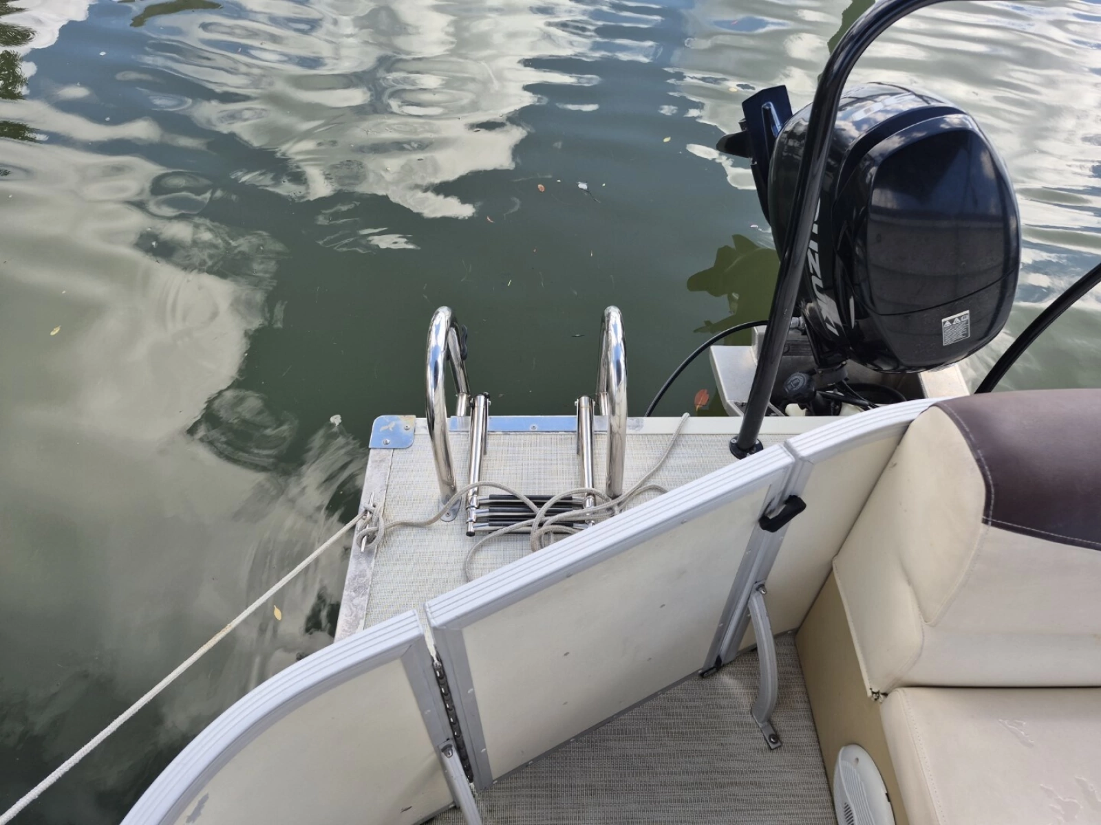2022 Lexington 320 Pontoon