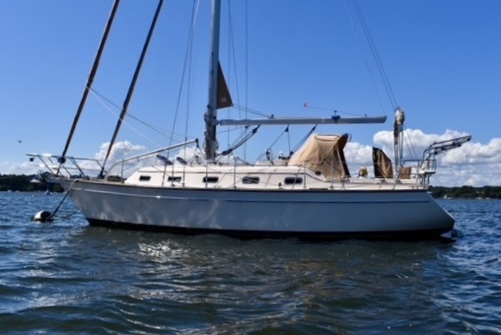2004 Island Packet 370