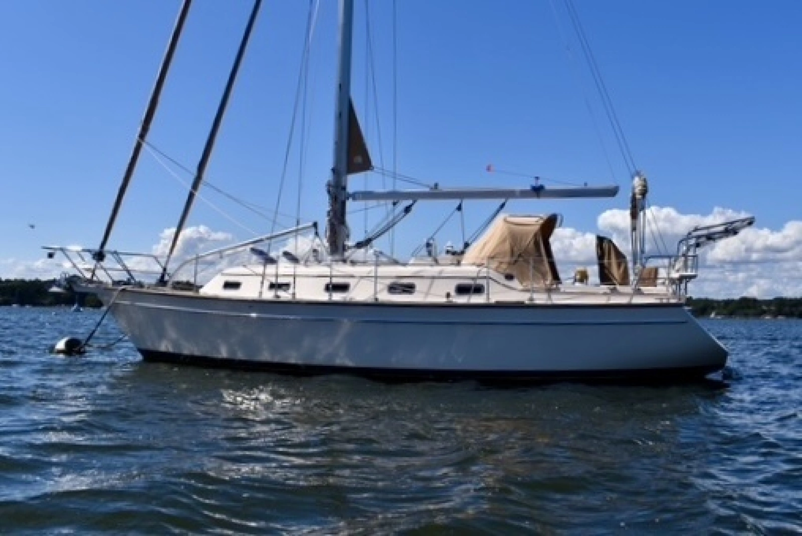 2004 Island Packet 370