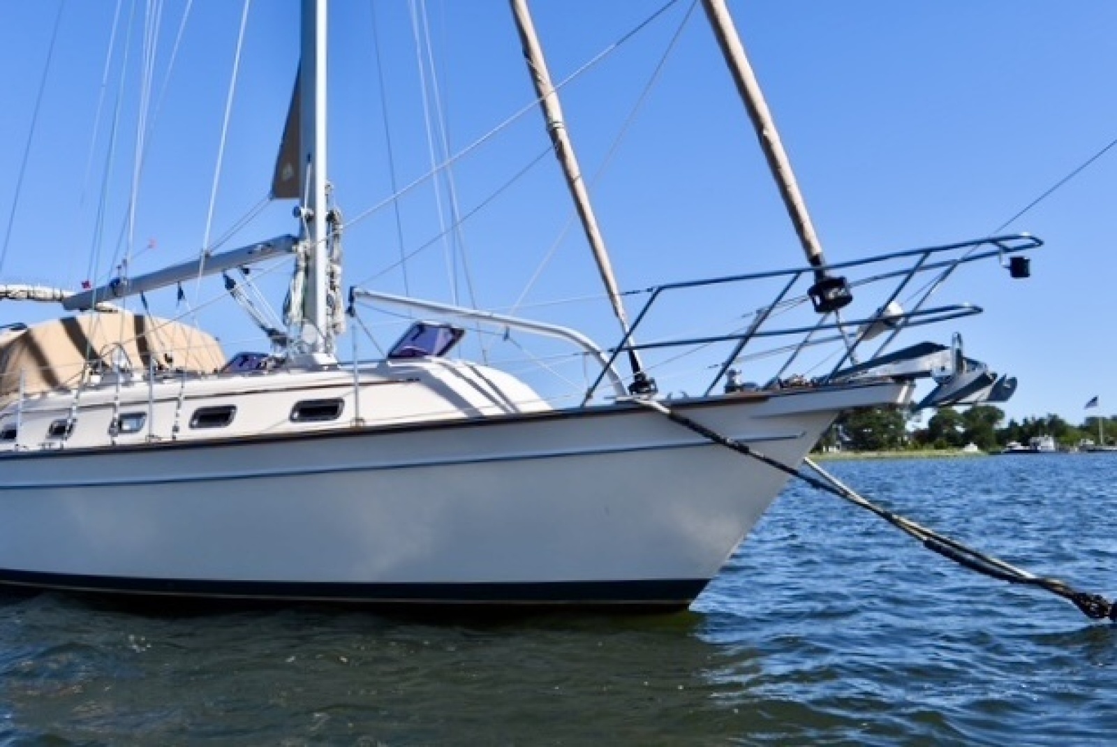 2004 Island Packet 370