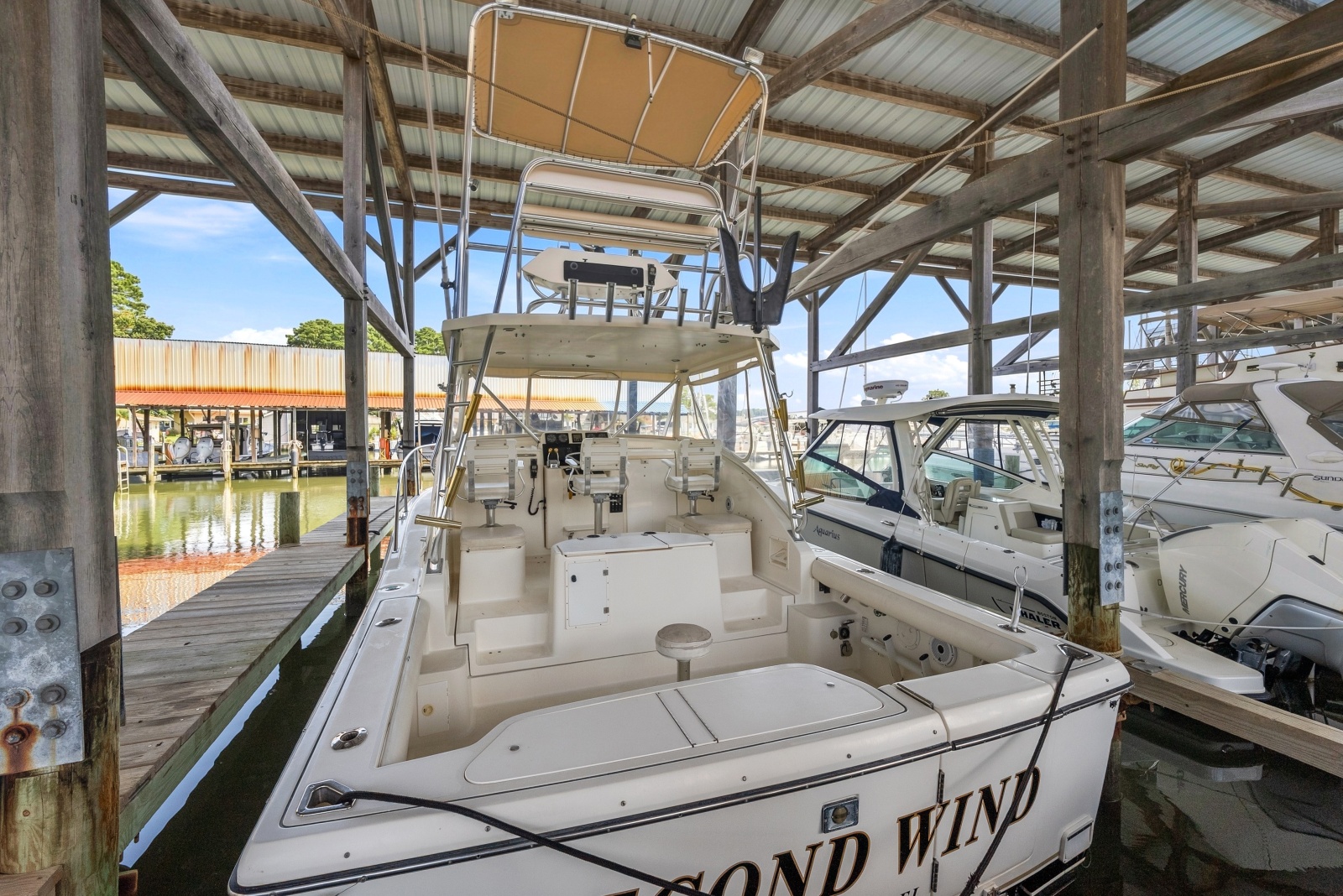 1995 Pursuit 3000 Offshore — _DSC5543