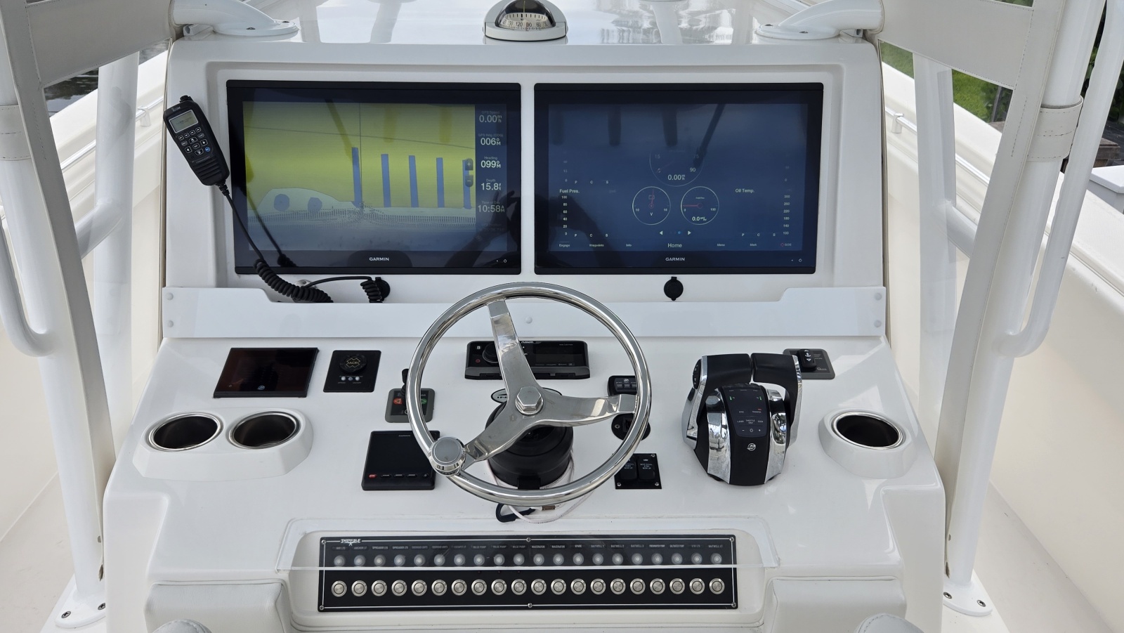 2018 Invincible 39 Open