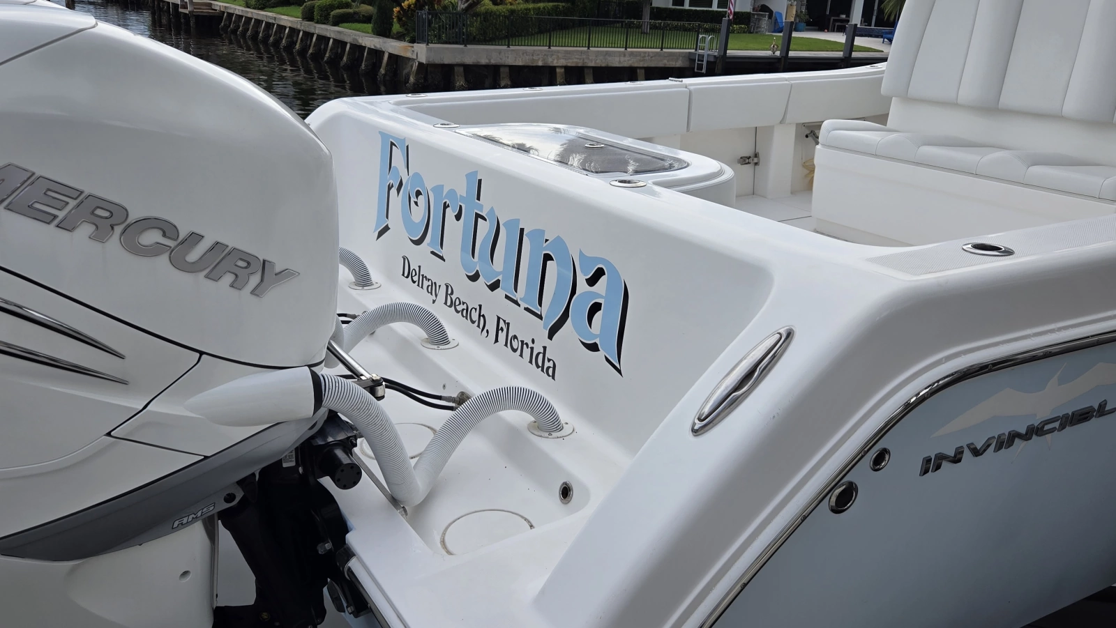 2018 Invincible 39 Open